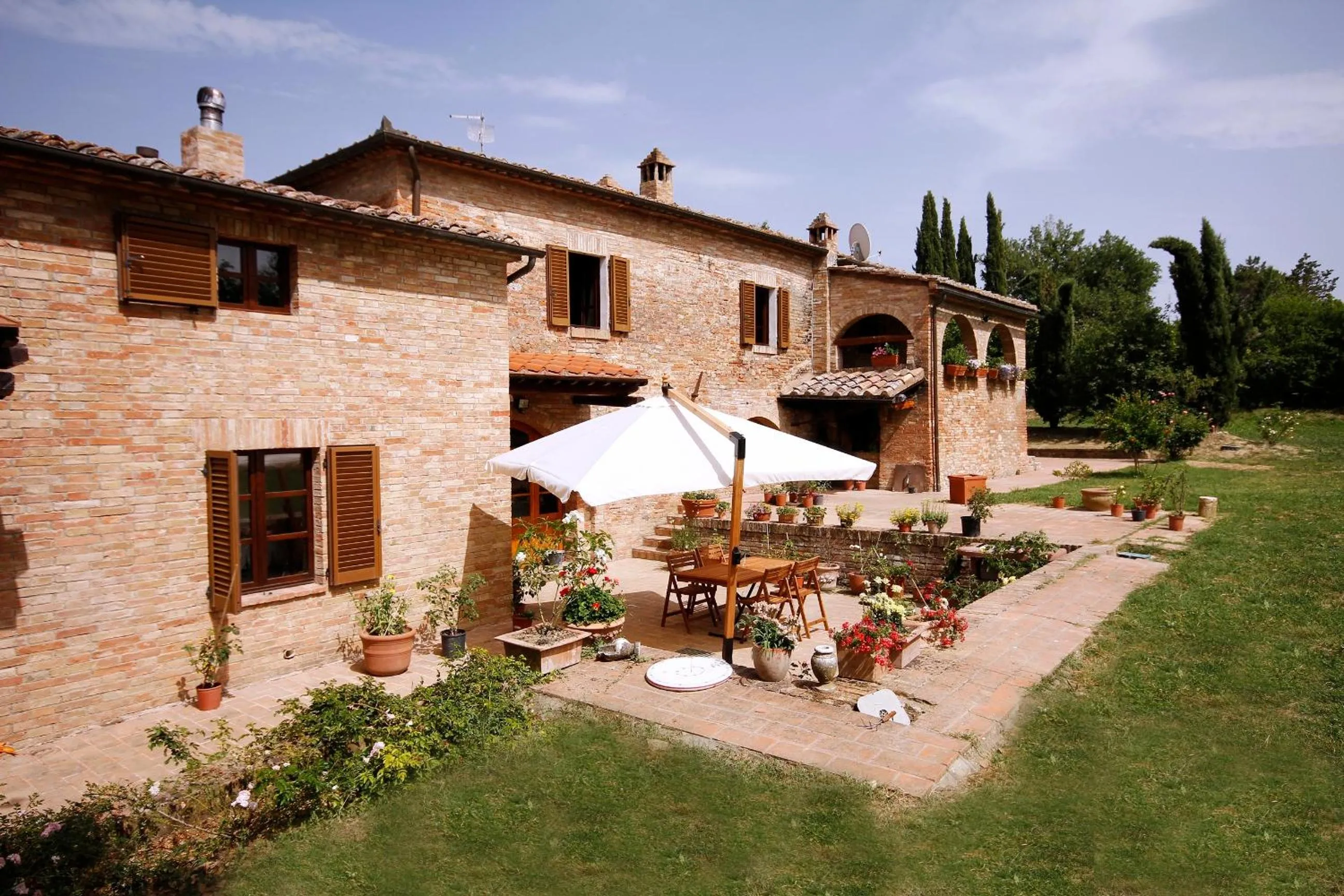 Property building in Tenuta La Santissima