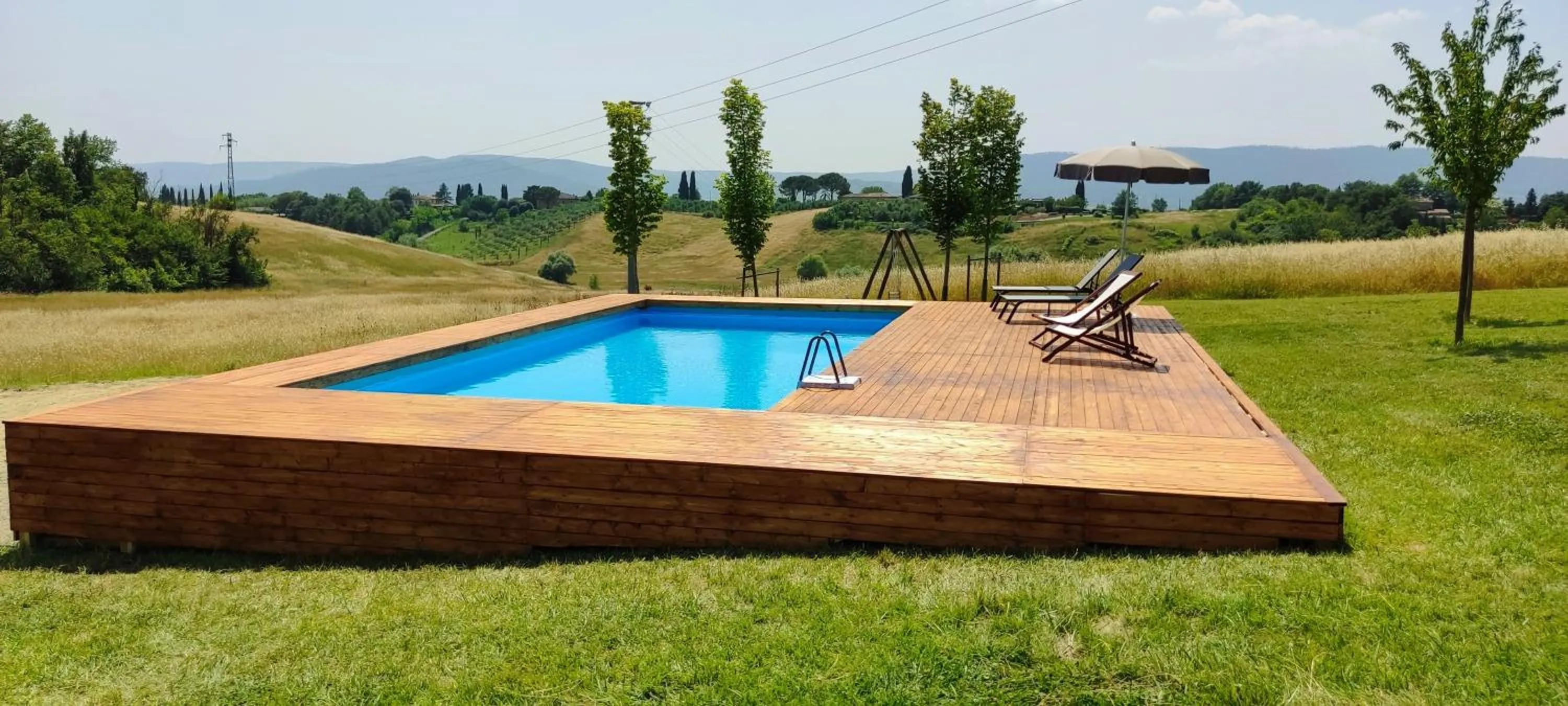 Swimming pool in Tenuta La Santissima