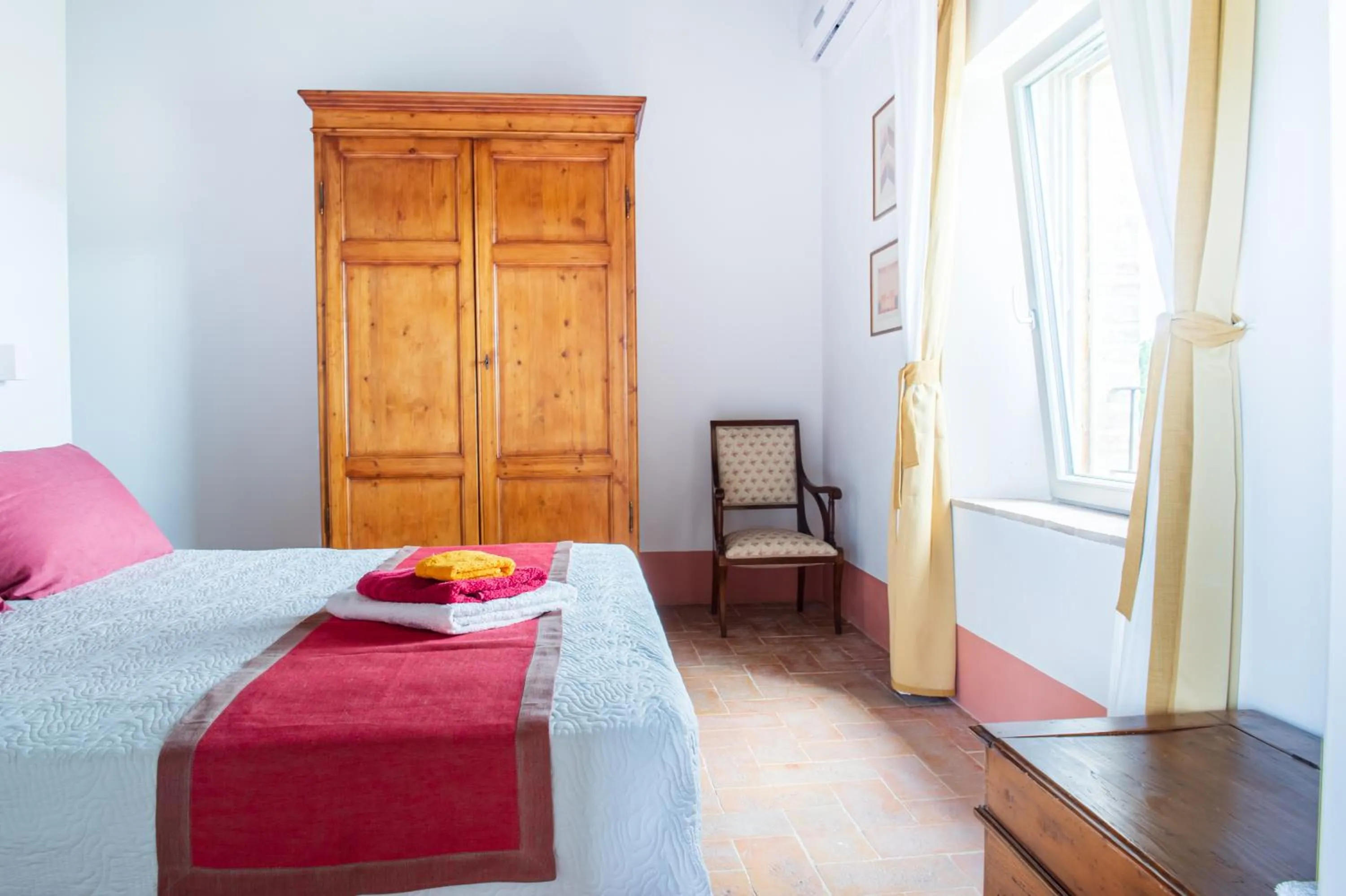 Bed in Tenuta La Santissima