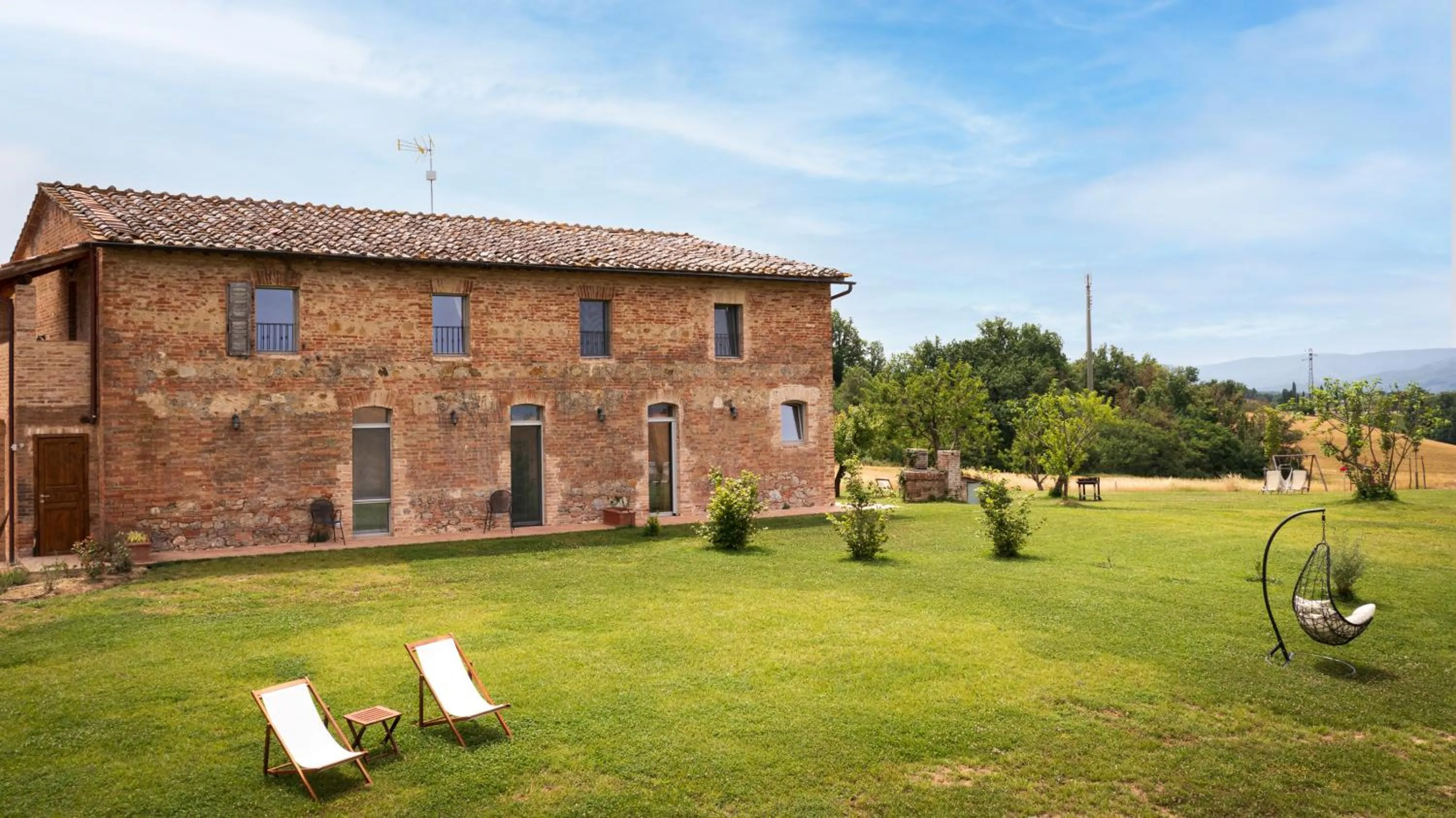 Property building in Tenuta La Santissima
