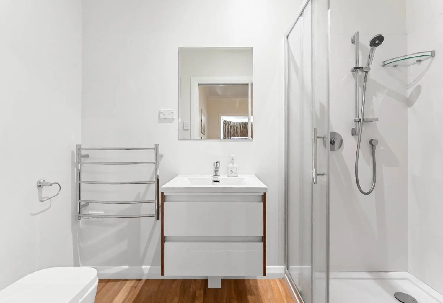 Shower in English Cherry Tree Manor