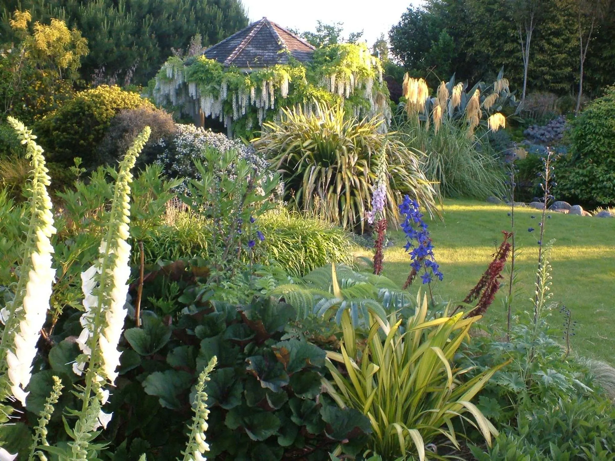Garden in English Cherry Tree Manor