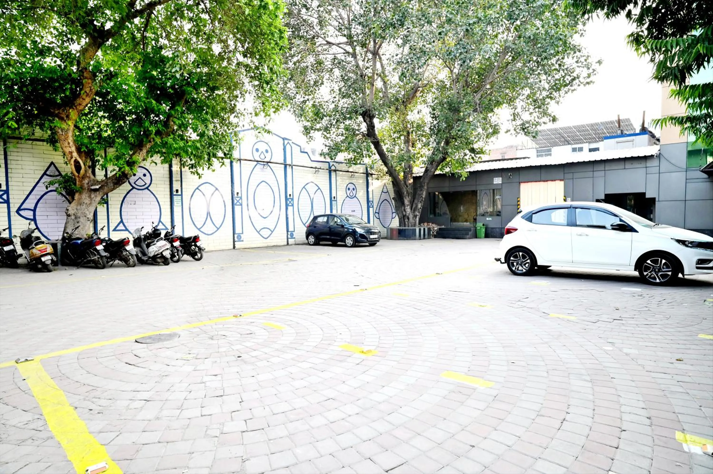 Parking in Citi Club