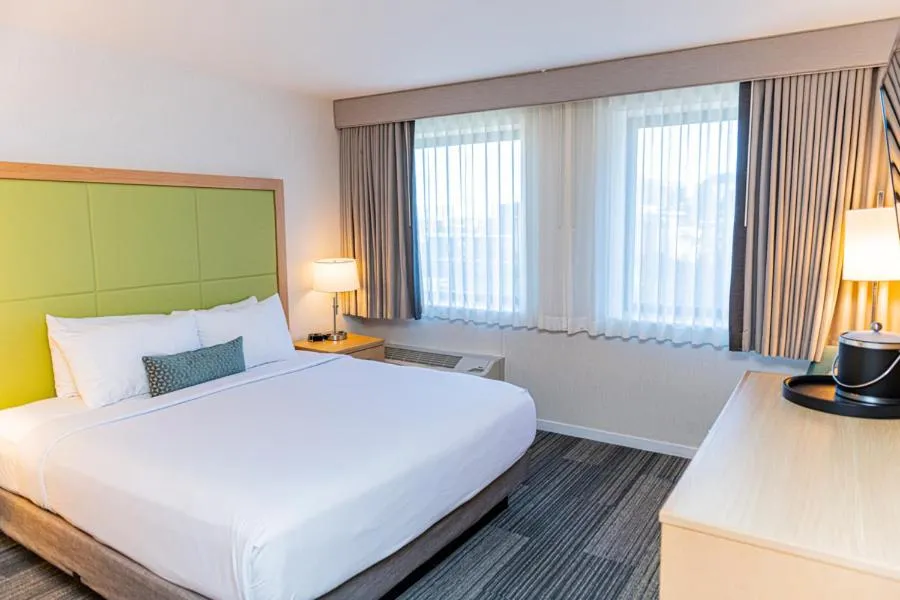 Bed in The Inn at Longwood Medical