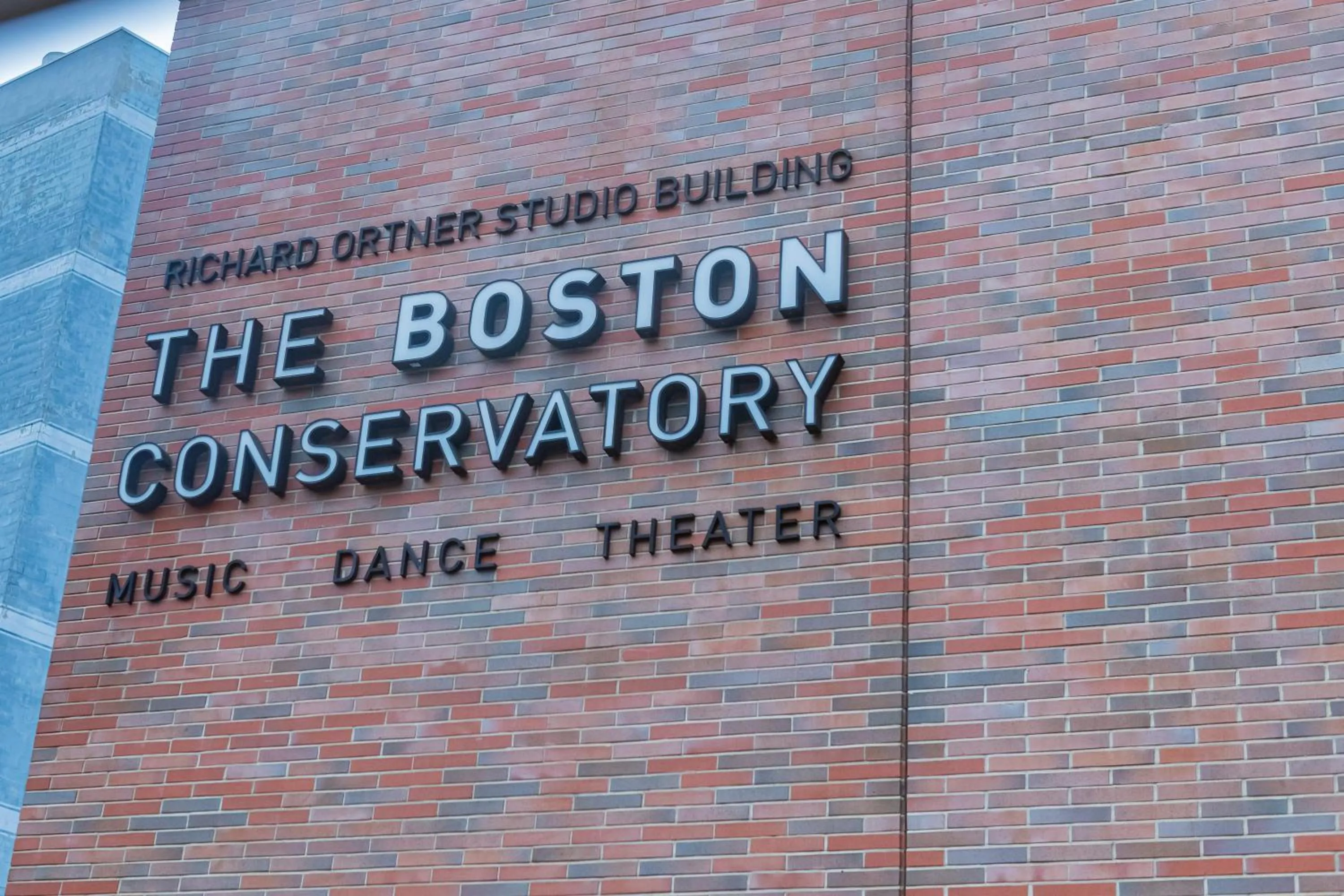 Entertainment in The Inn at Longwood Medical