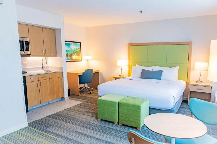 Bed in The Inn at Longwood Medical