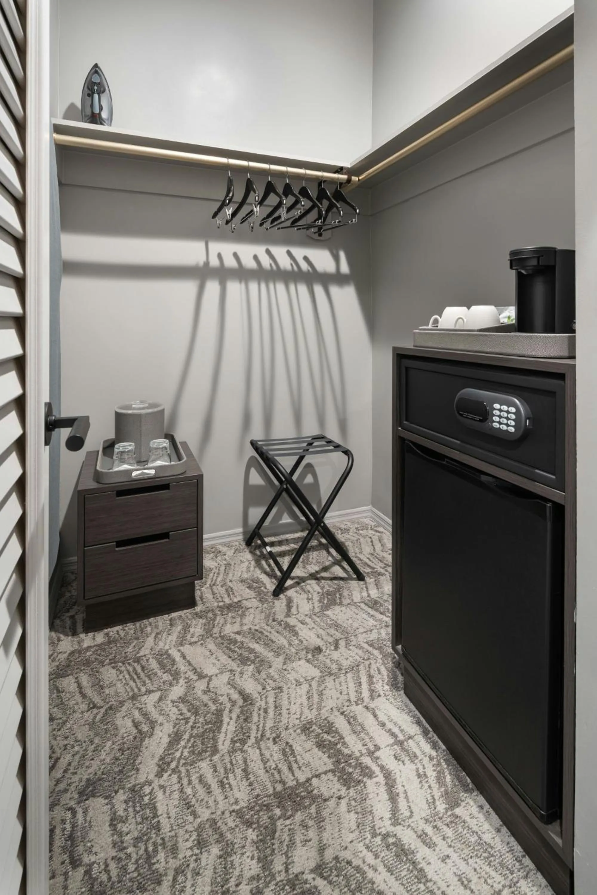 Bedroom in Courtyard by Marriott San Francisco Downtown/Van Ness Ave