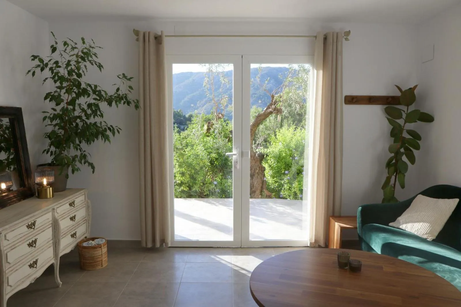 Living room in Villa Foia Vella - adults only