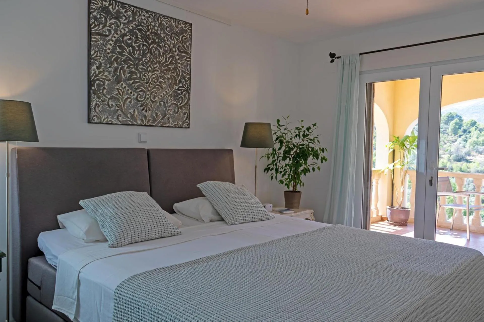Bed in Villa Foia Vella - adults only