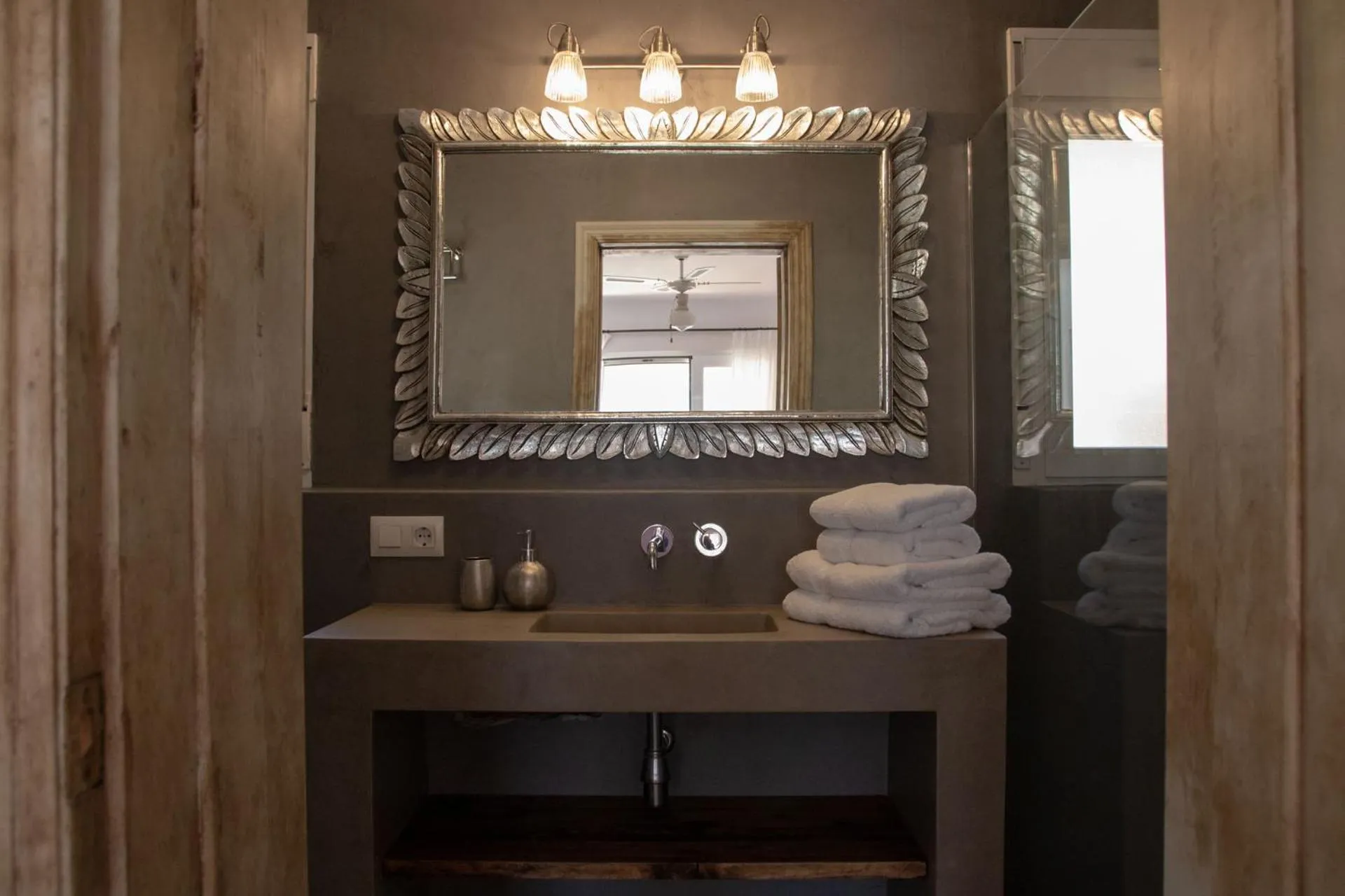 Bathroom in Villa Foia Vella - adults only