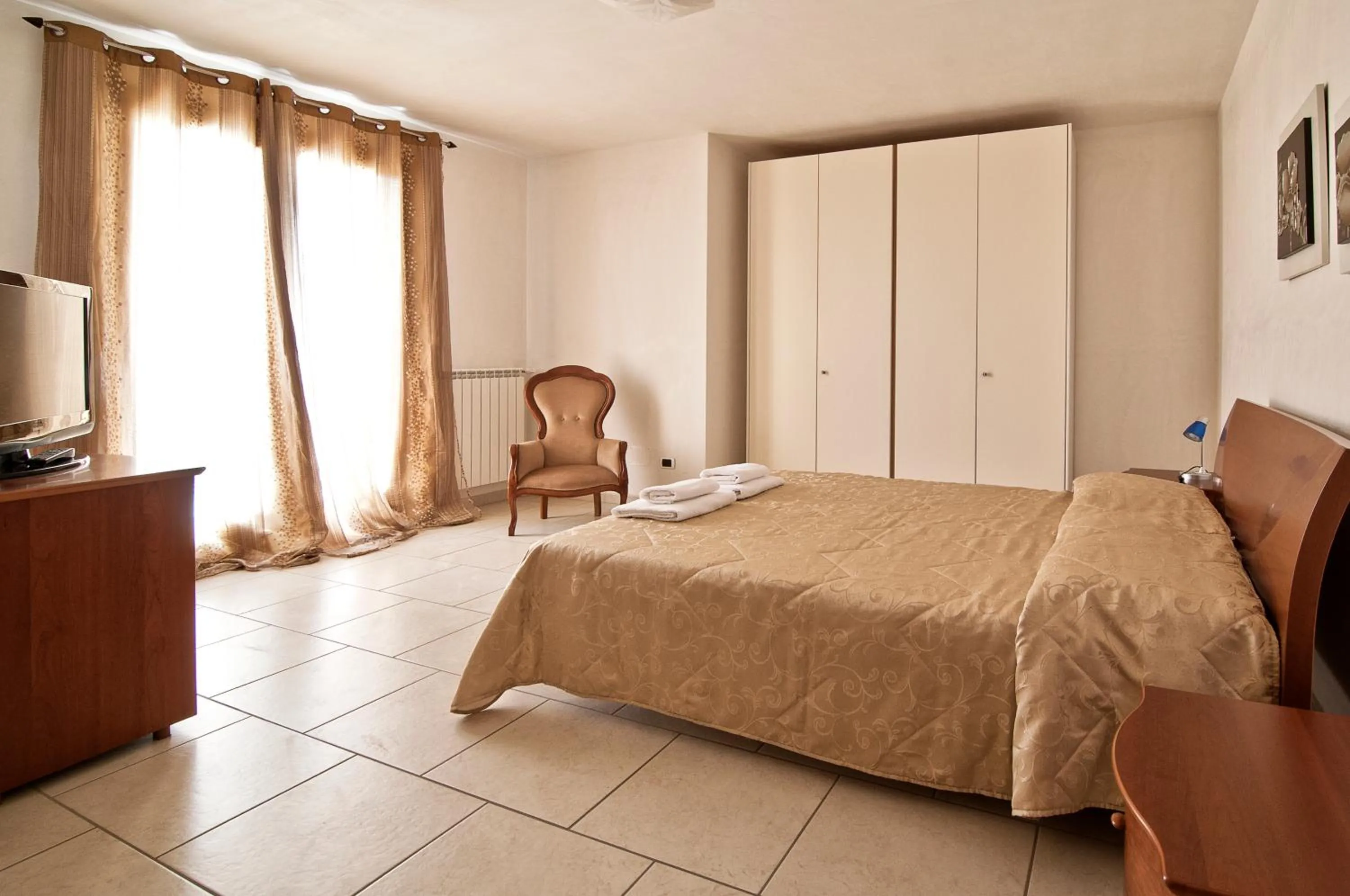 Bedroom, Bed in Giardino Dei Suoni B&B