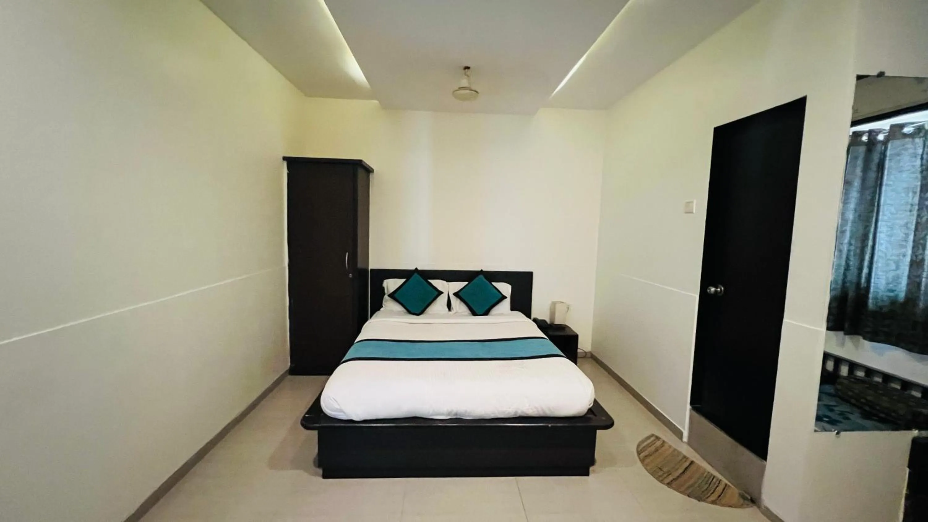 Bedroom, Bed in FARM HOUSE RESIDENCY