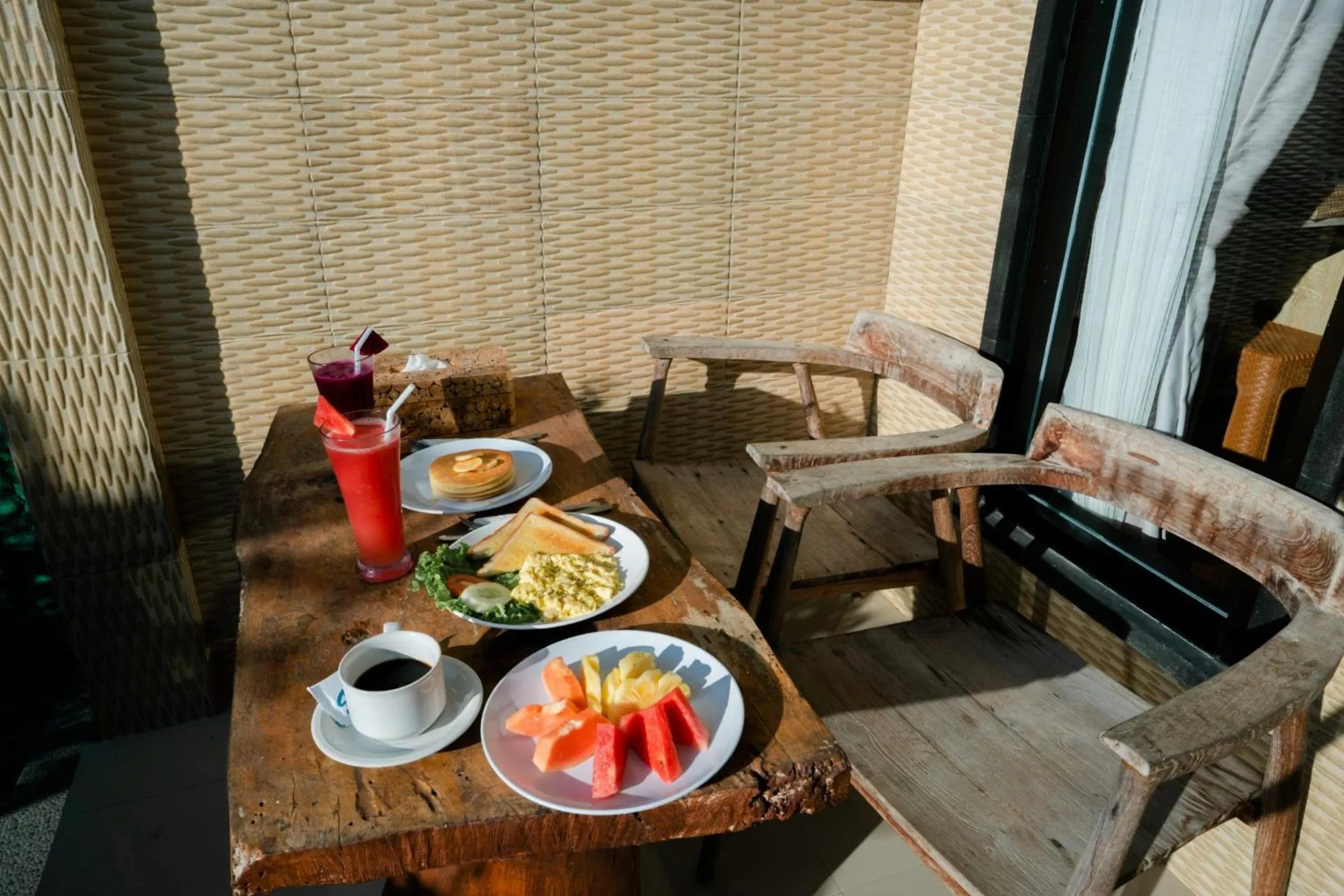 Breakfast in Arunika Cottage