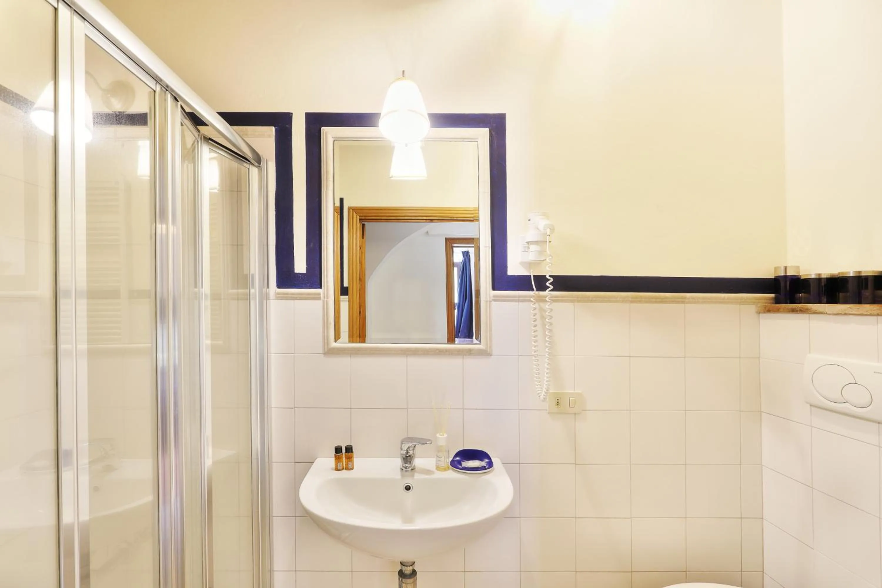 Bathroom in Appartamenti Villa e Fattoria di Radi Tuscany