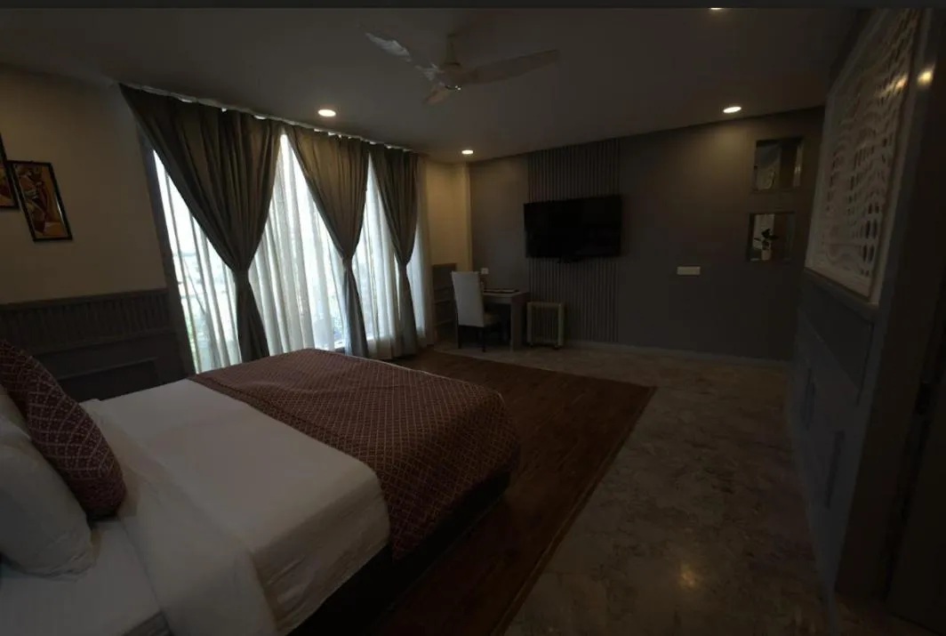 Photo of the whole room, Bed in Hotel JSR Continental