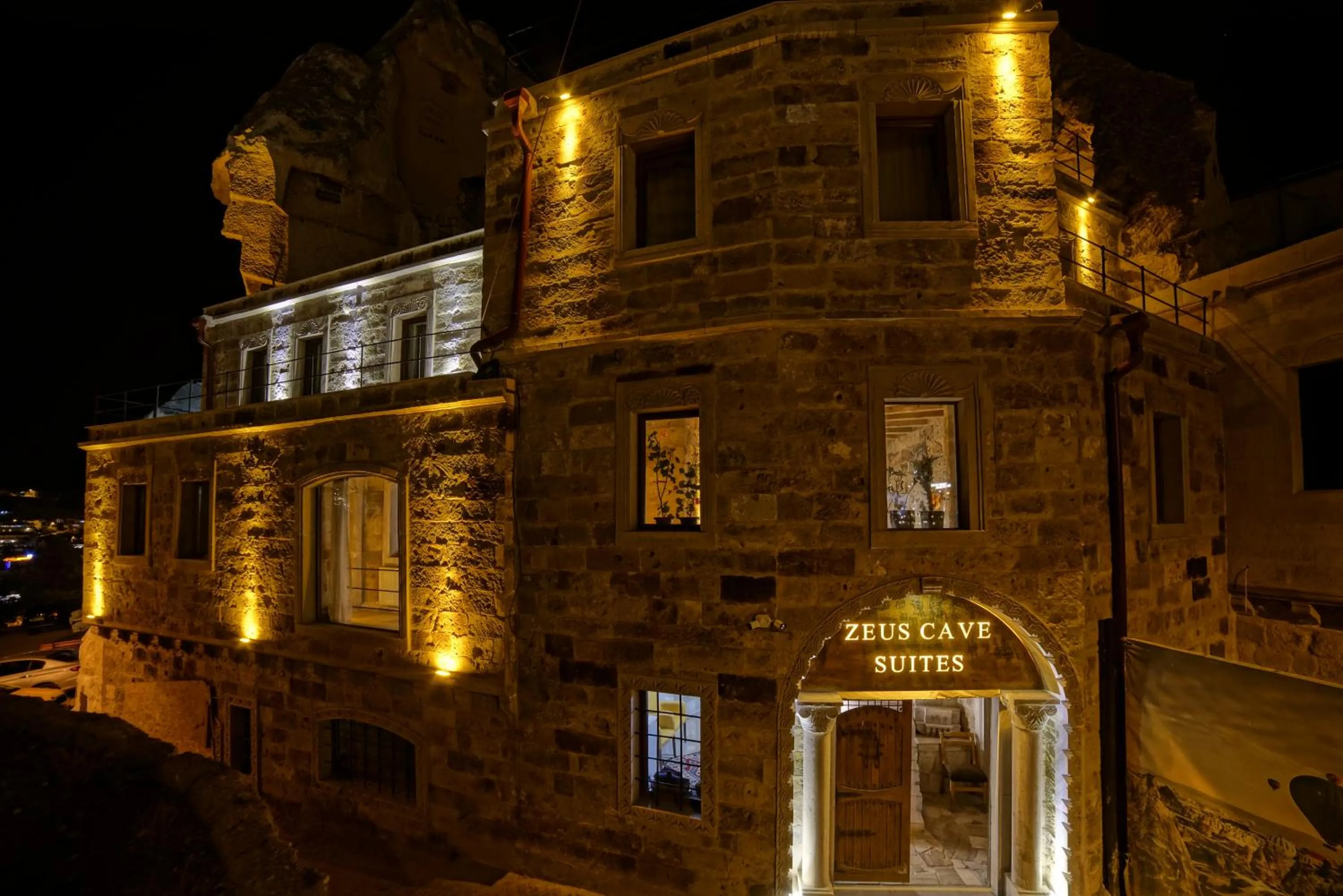 Property building in Zeus Cave Suites