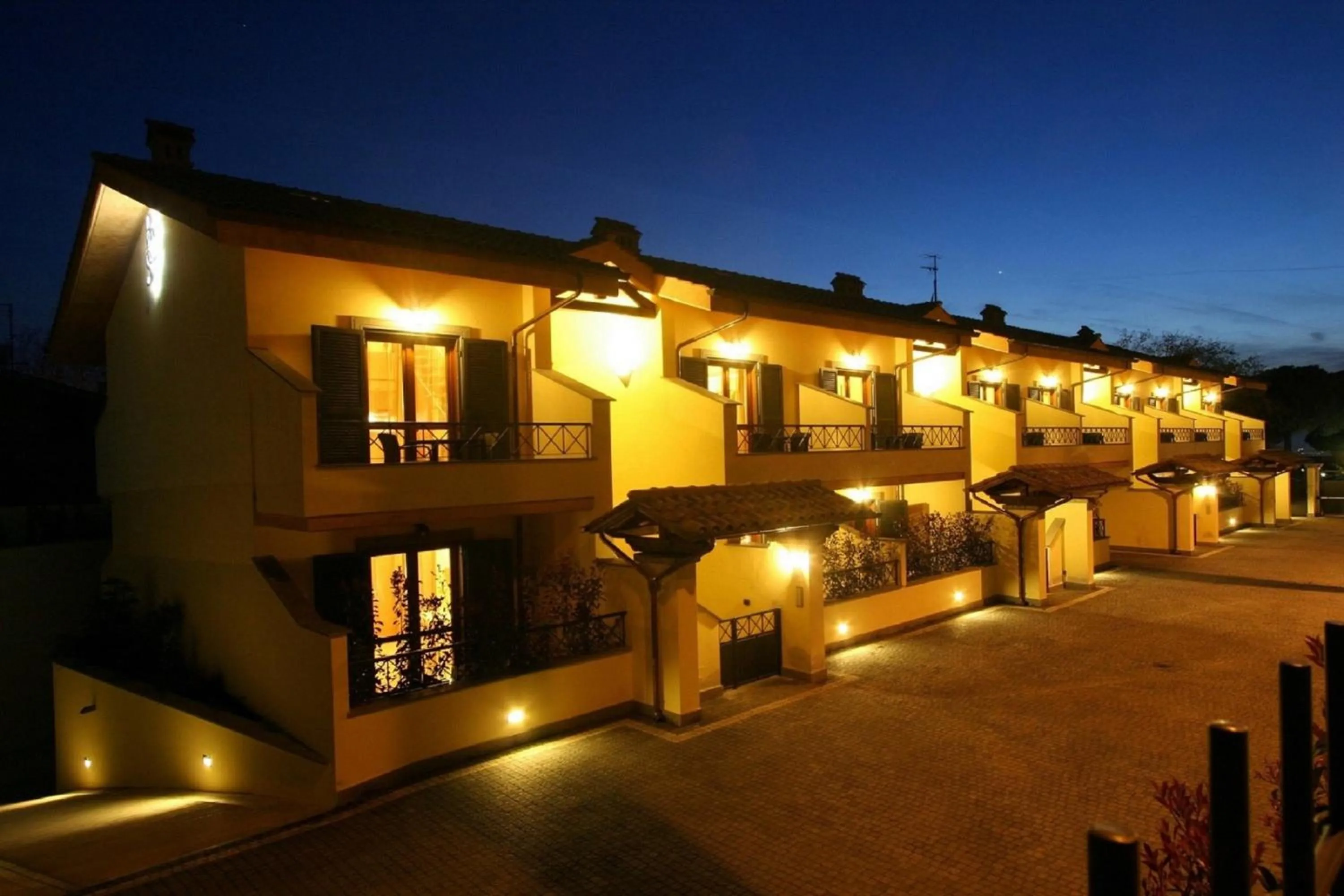 Property building in Borgo Castel Savelli