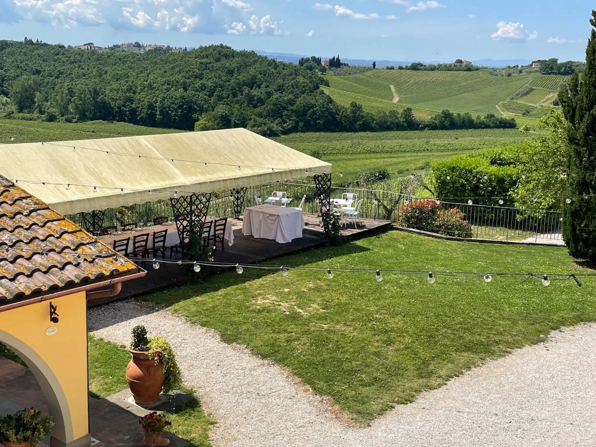 Balcony/Terrace in Agriturismo Musignano