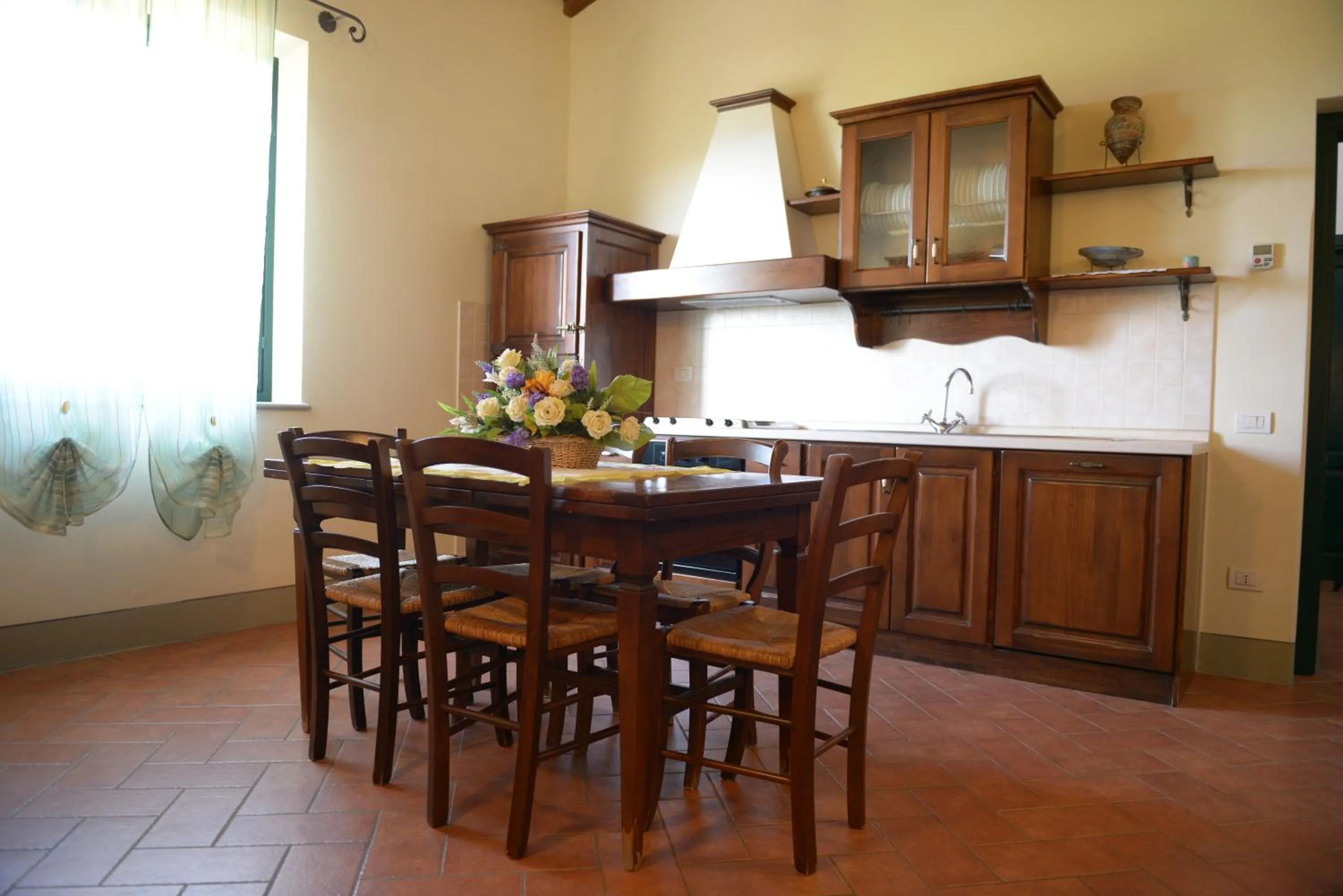Kitchen or kitchenette in Agriturismo Musignano
