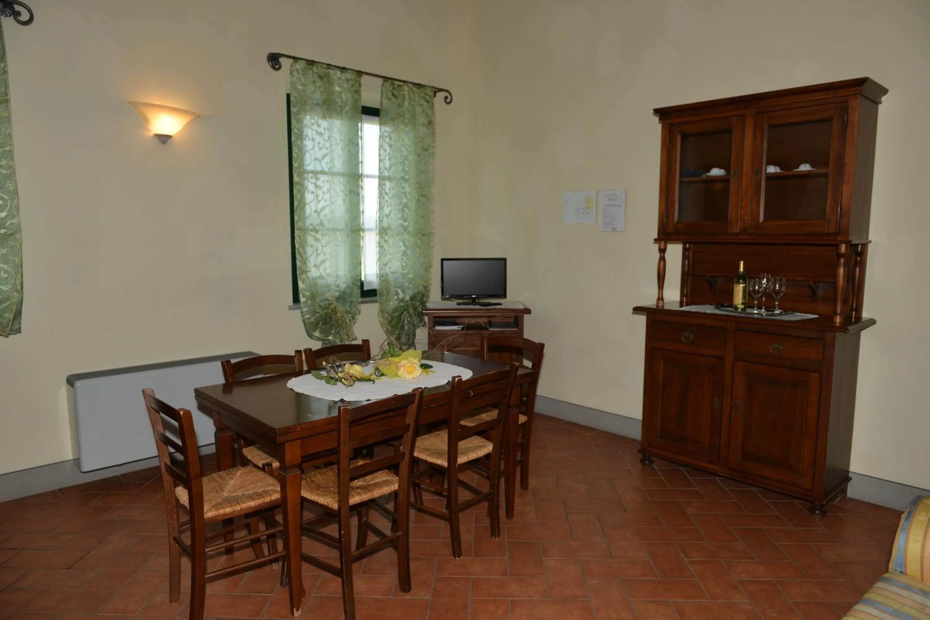 Kitchen or kitchenette in Agriturismo Musignano