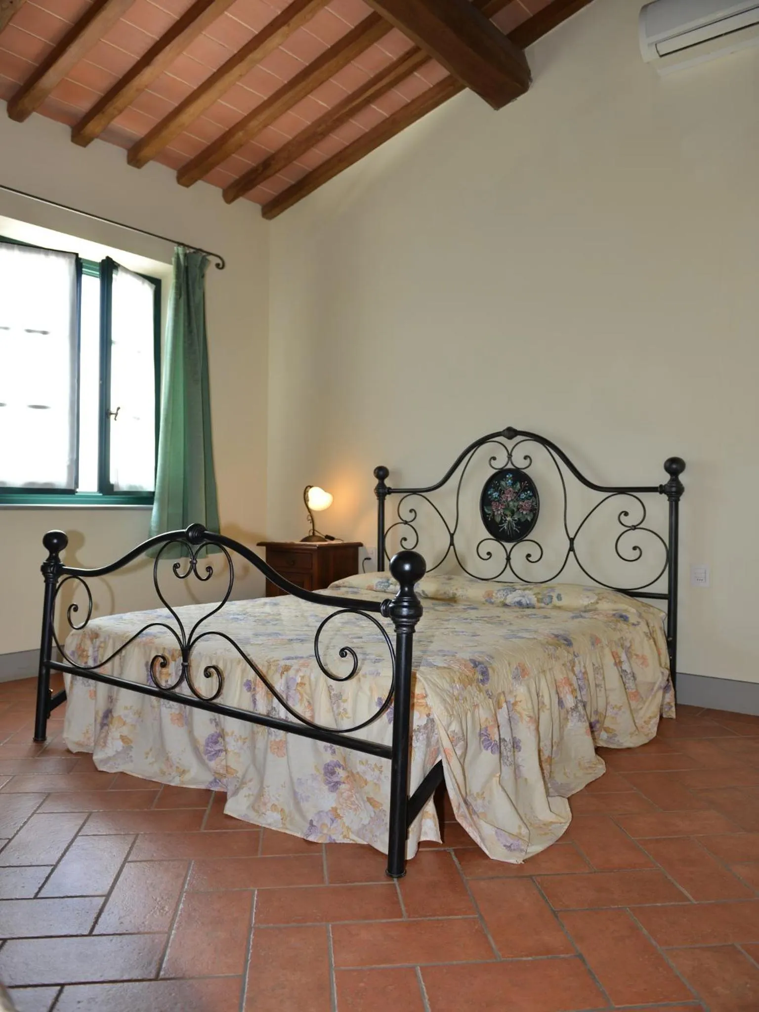 Bed in Agriturismo Musignano