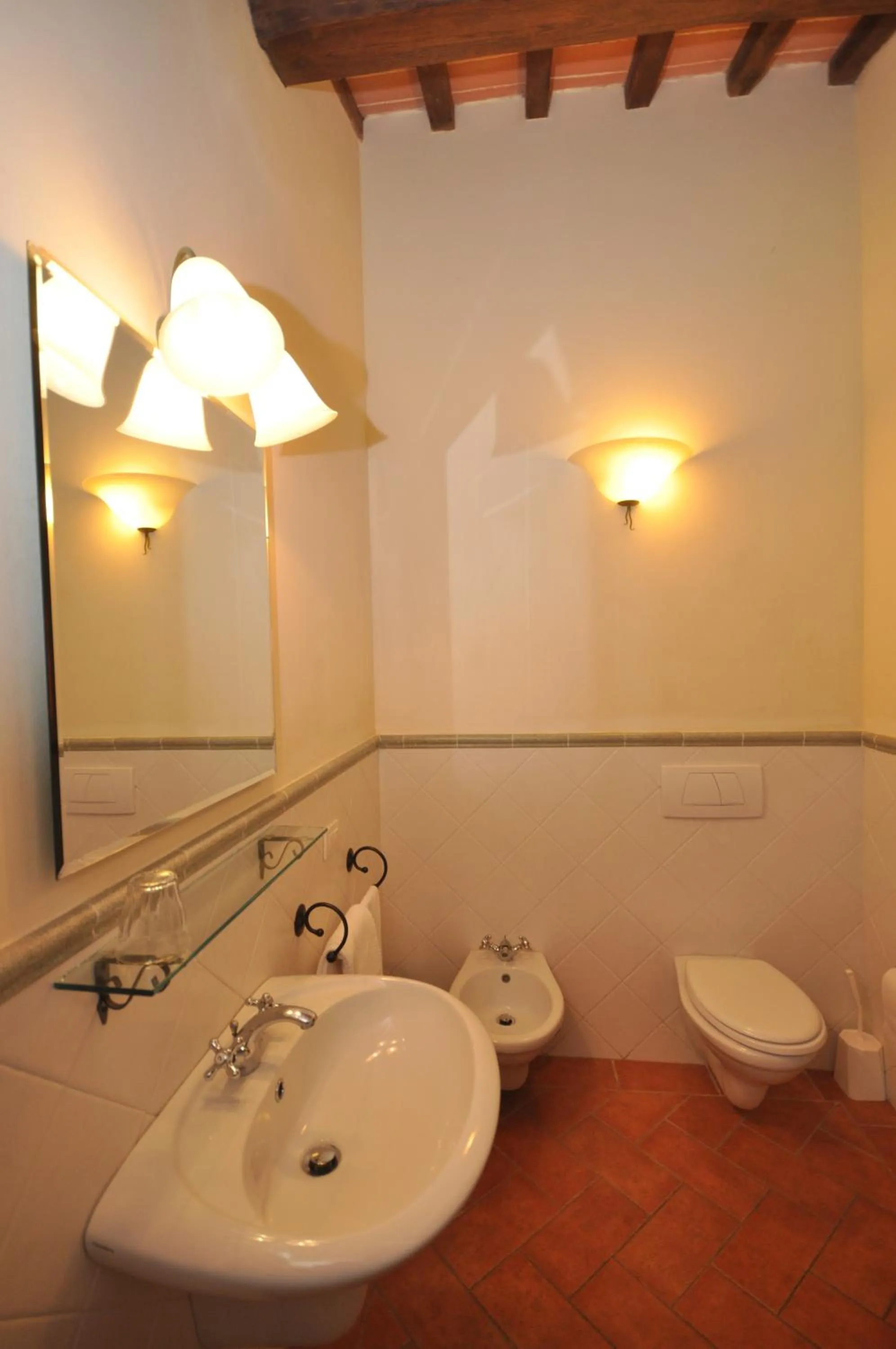 Bathroom in Agriturismo Musignano