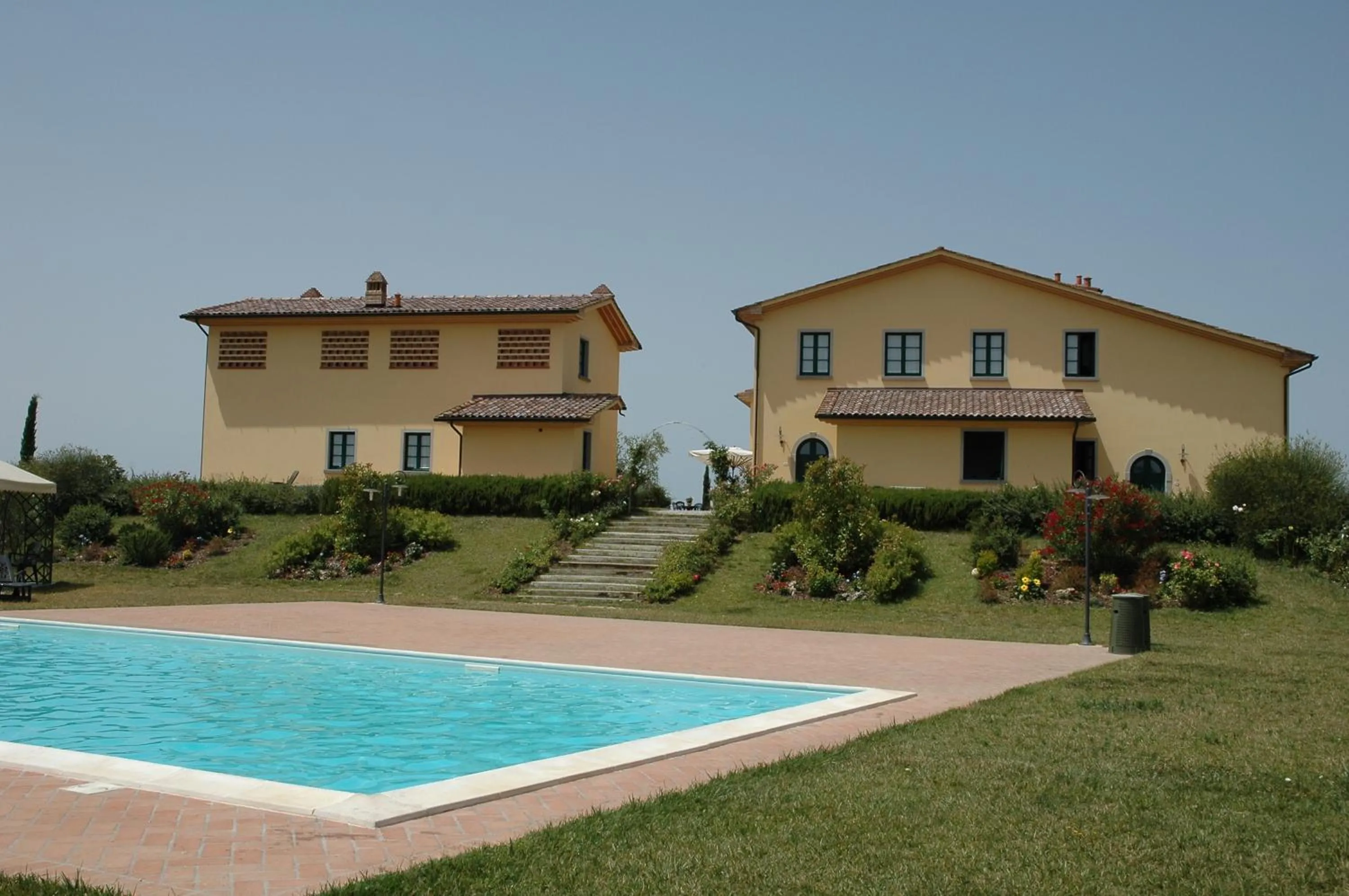 Swimming pool in Agriturismo Musignano