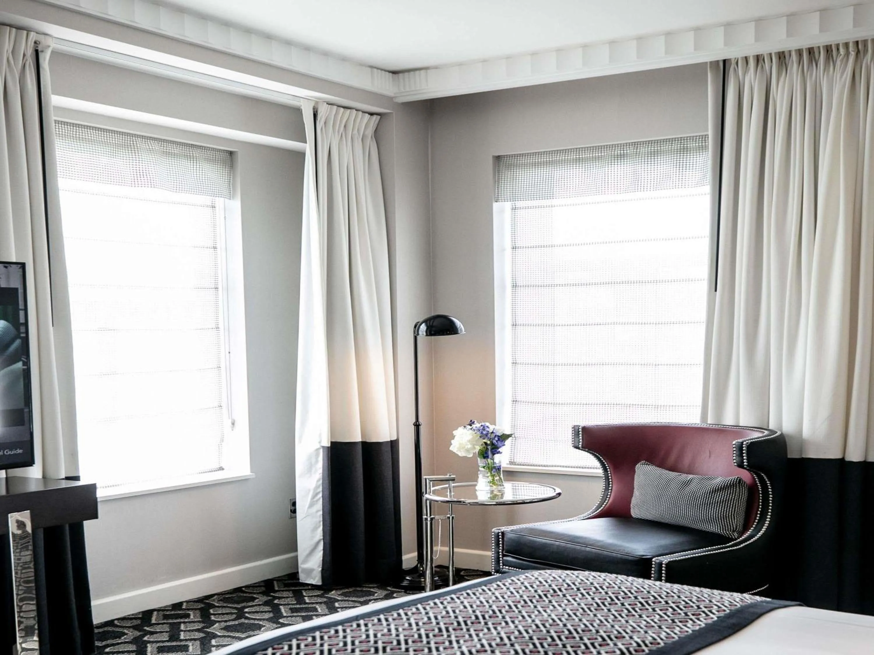 Bedroom, Bed in Sofitel Lafayette Square Washington DC