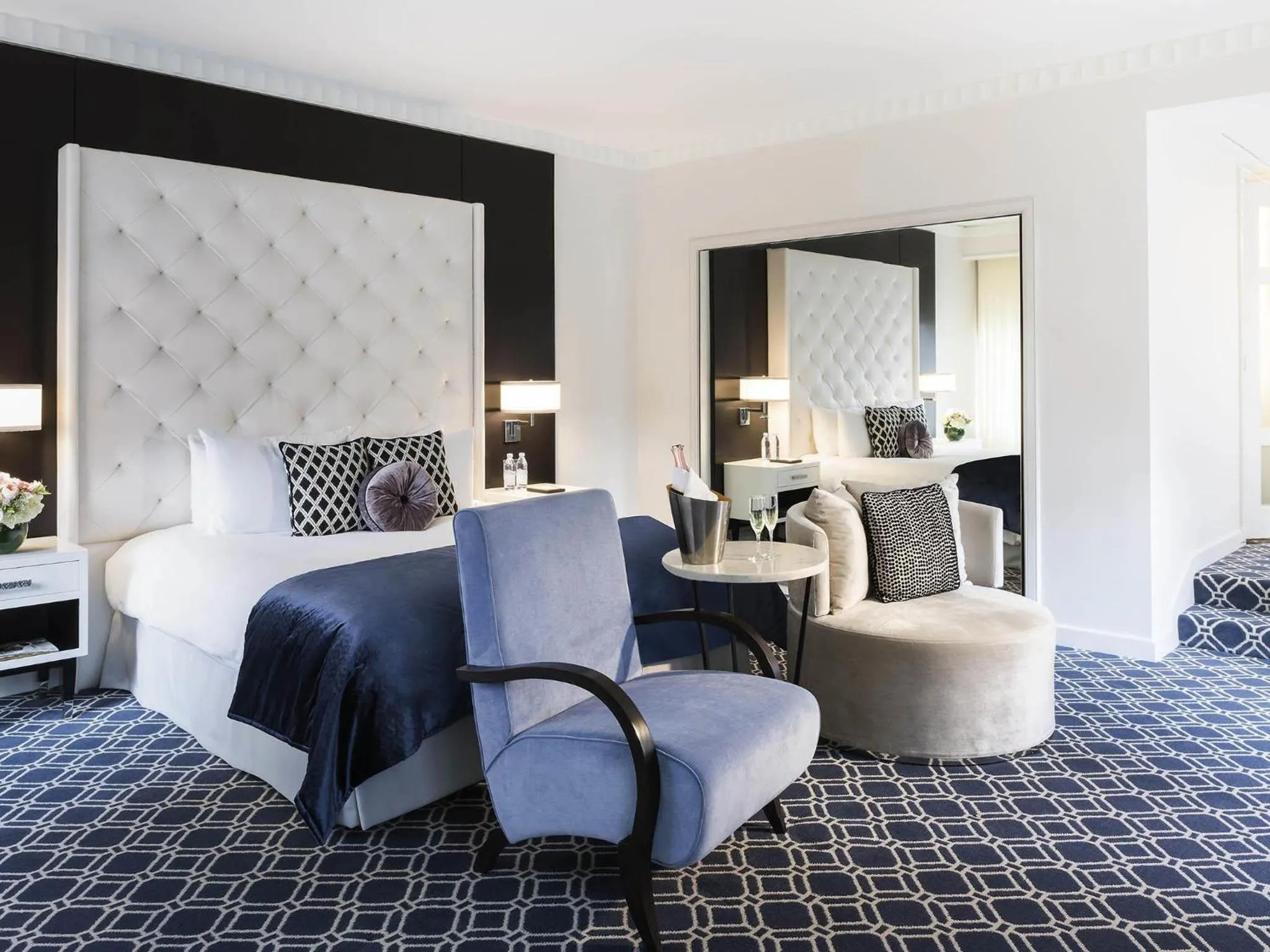 Bedroom, Bed in Sofitel Lafayette Square Washington DC