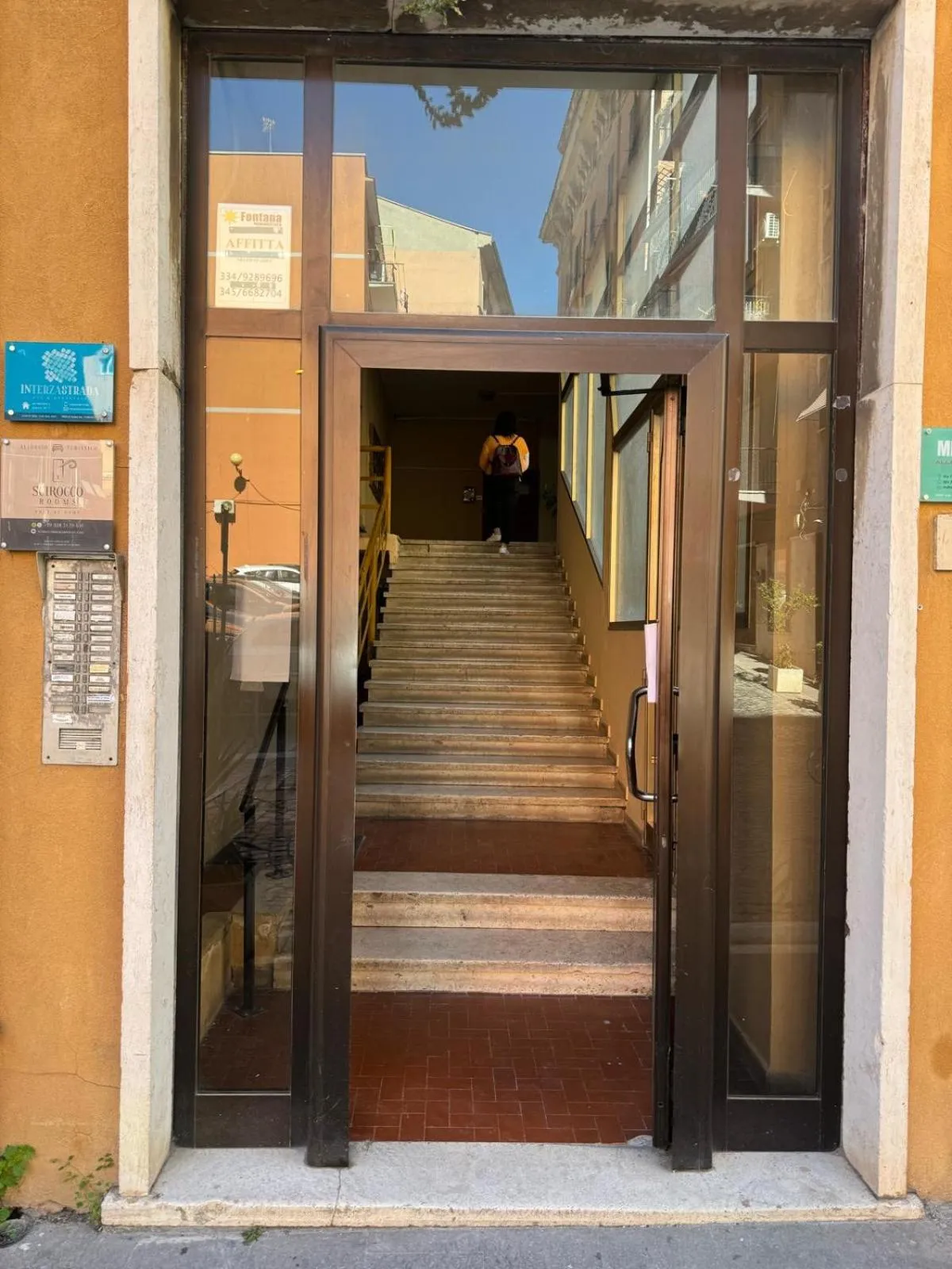 Property building in INTERZASTRADA B&B