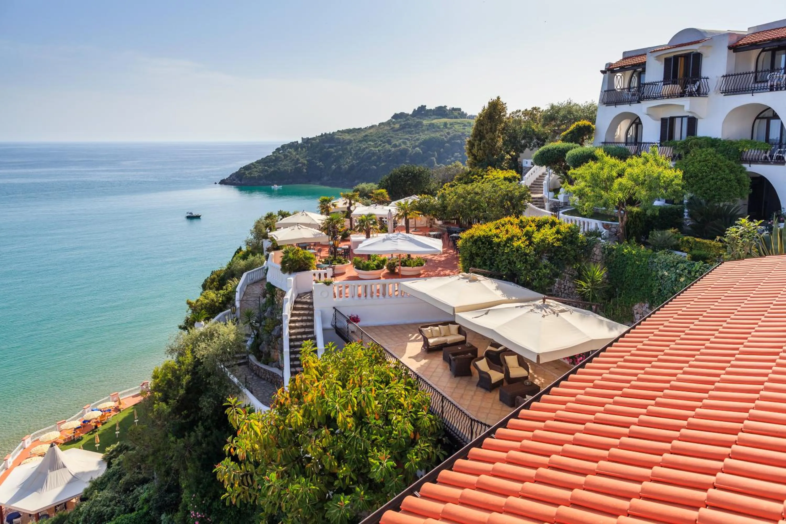 Facade/entrance in Grand Hotel Le Rocce