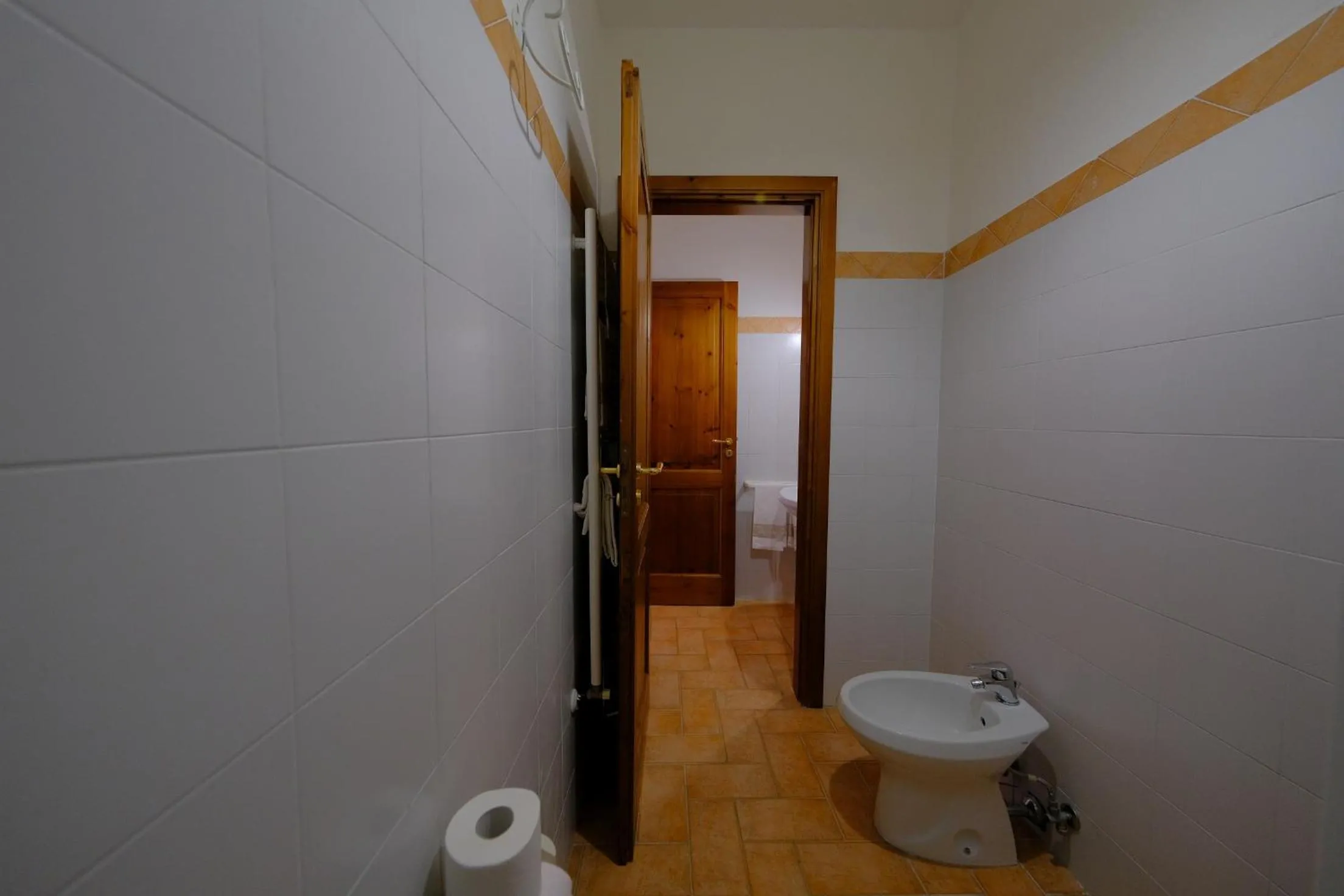 Toilet in Agriturismo Montegonfoli