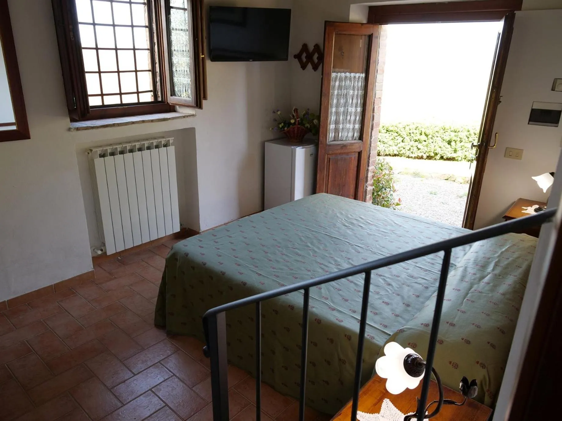 Bed in Agriturismo Montegonfoli