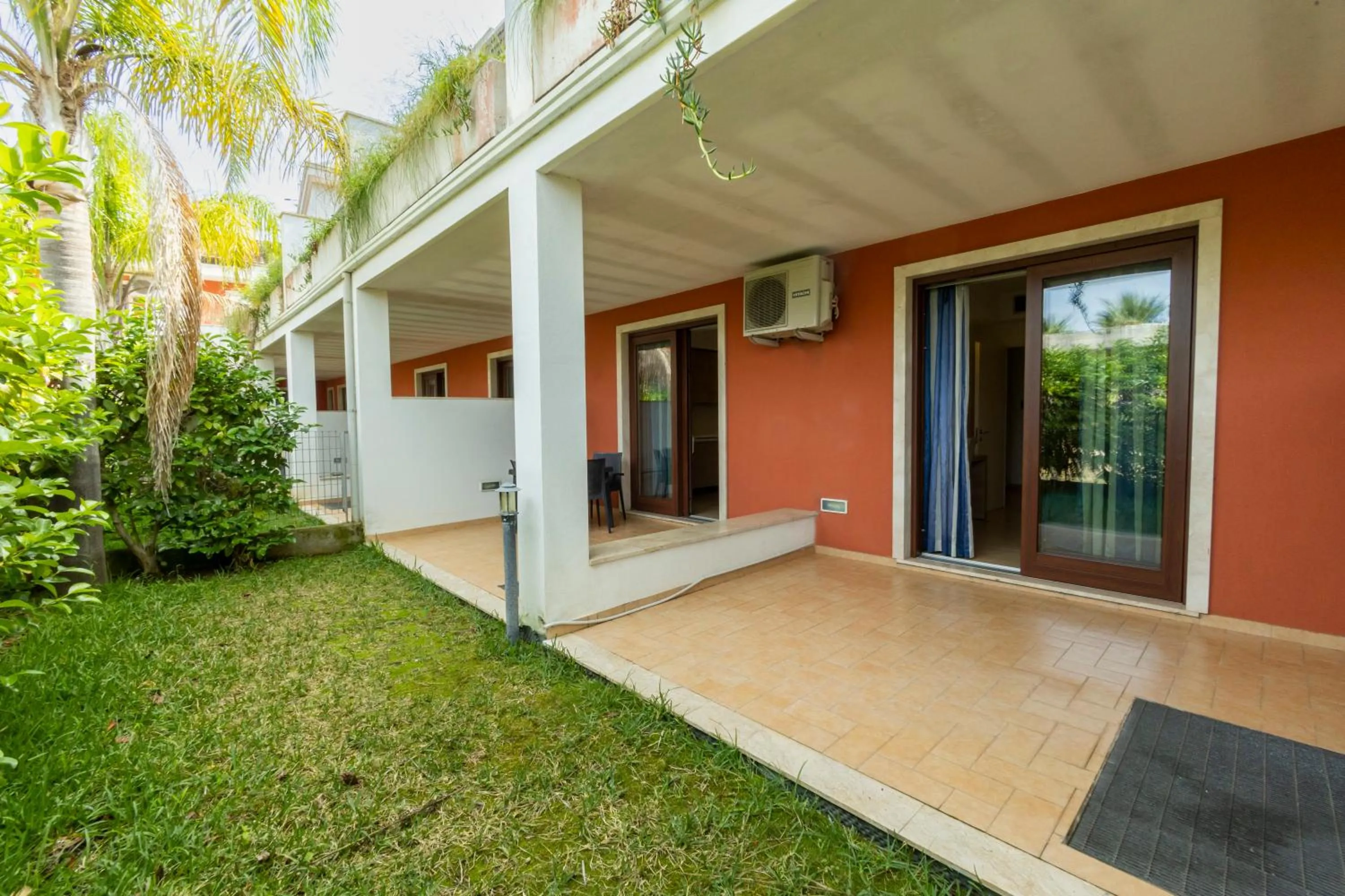 Garden in Prince Franklyn Hotel