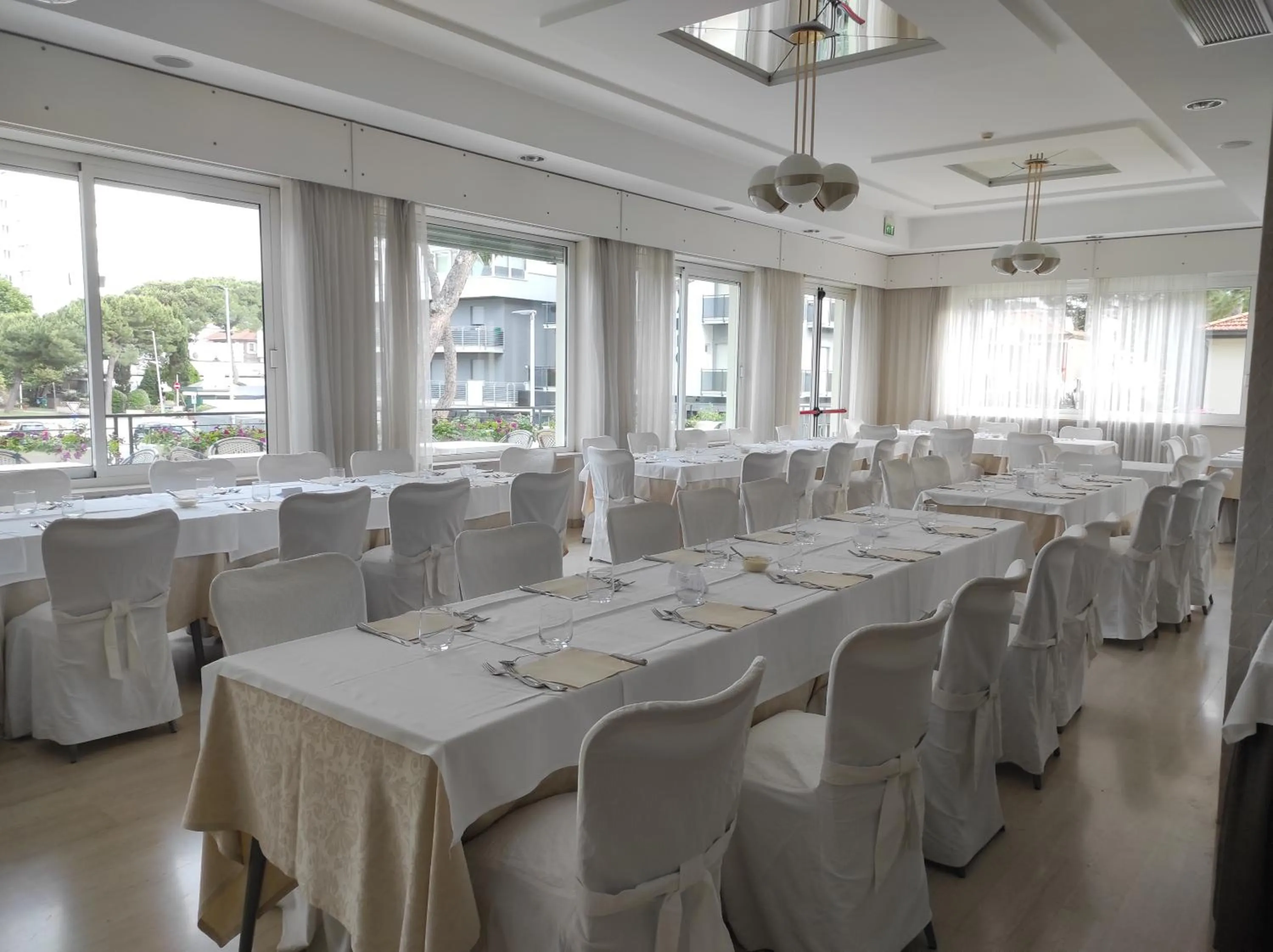 Restaurant/places to eat in Hotel Parco