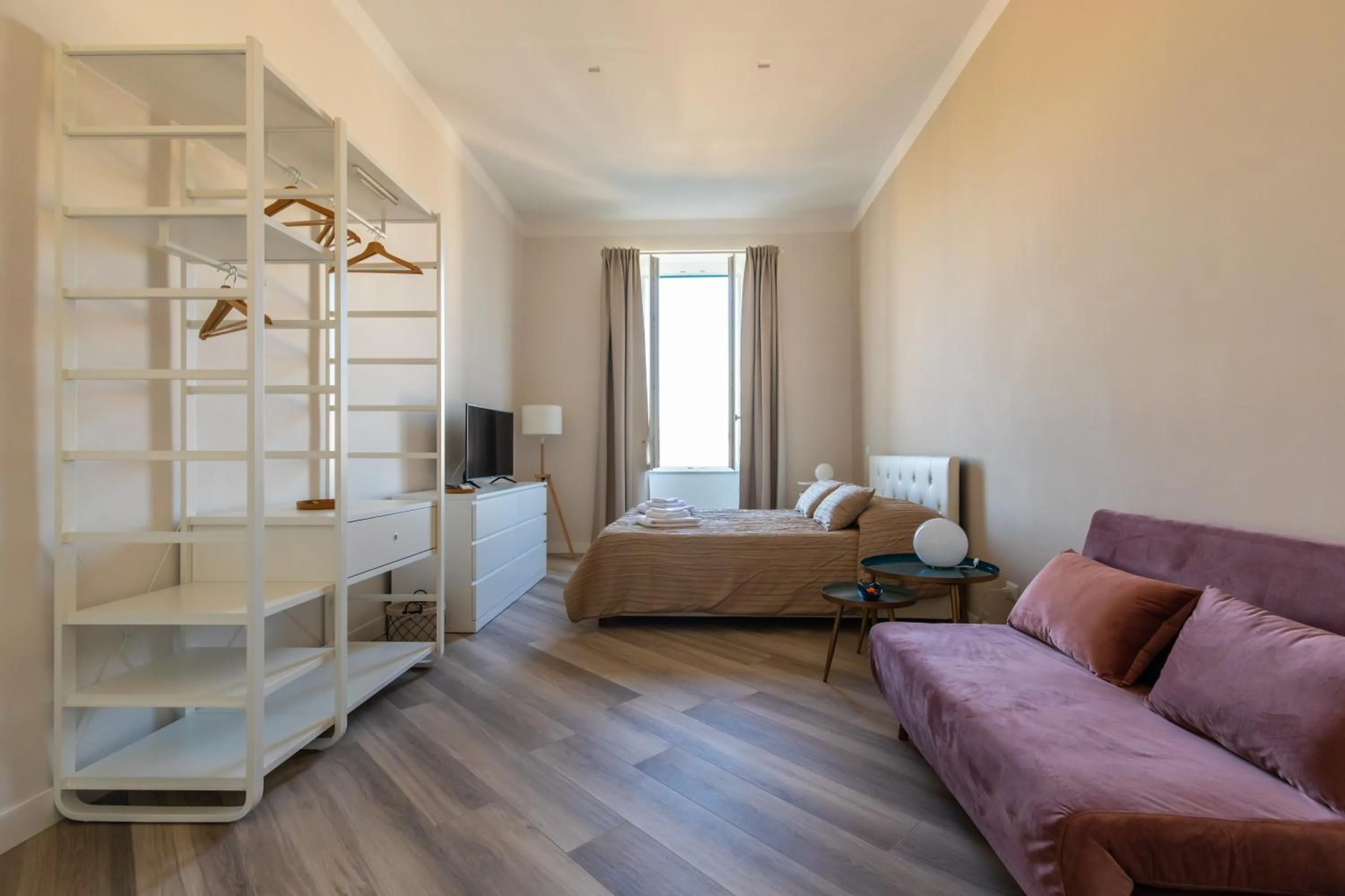 Photo of the whole room in BELVEDERE BONITO