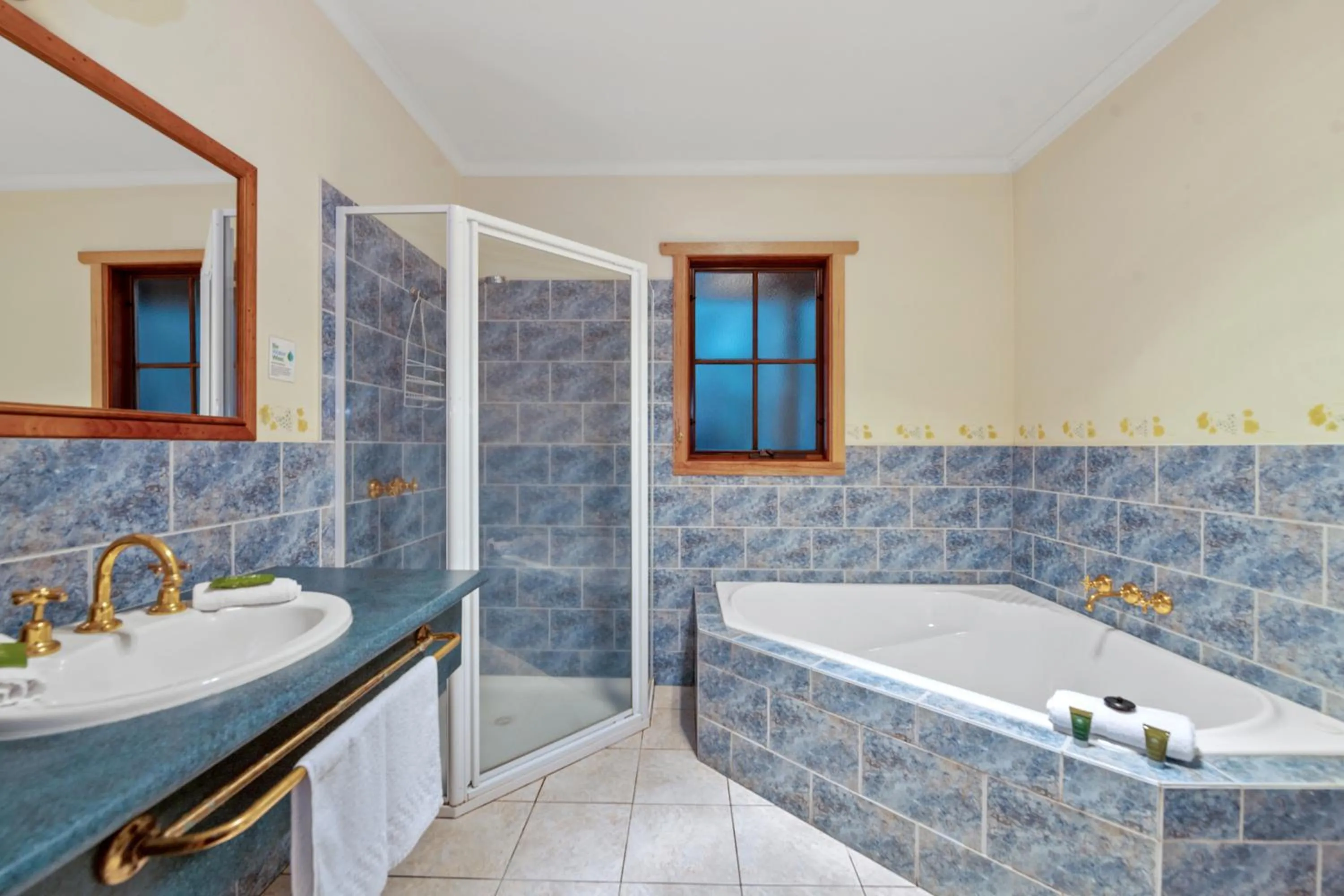 Bathroom in Cradle forest inn