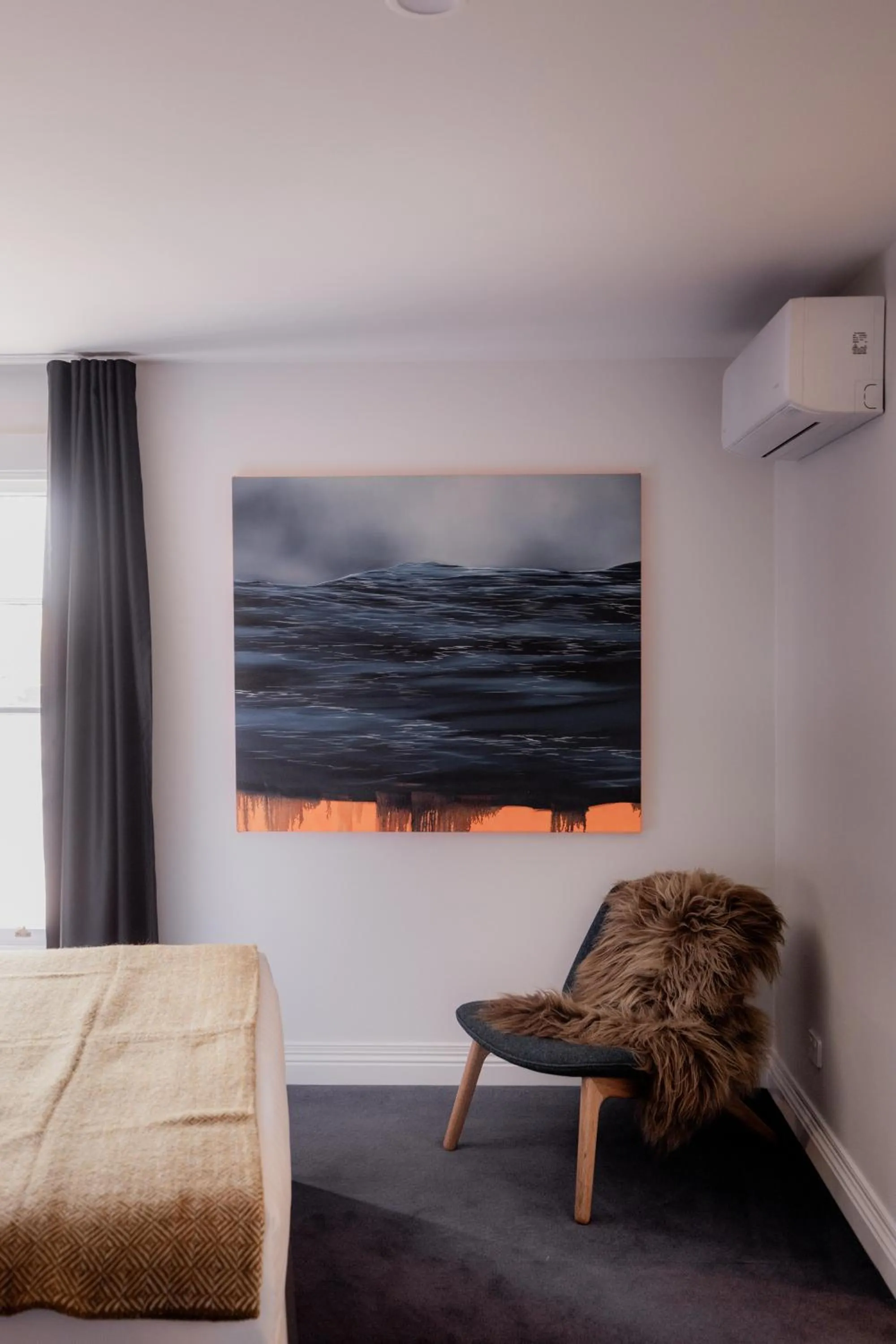 Bed in Shipwrights Arms Hotel