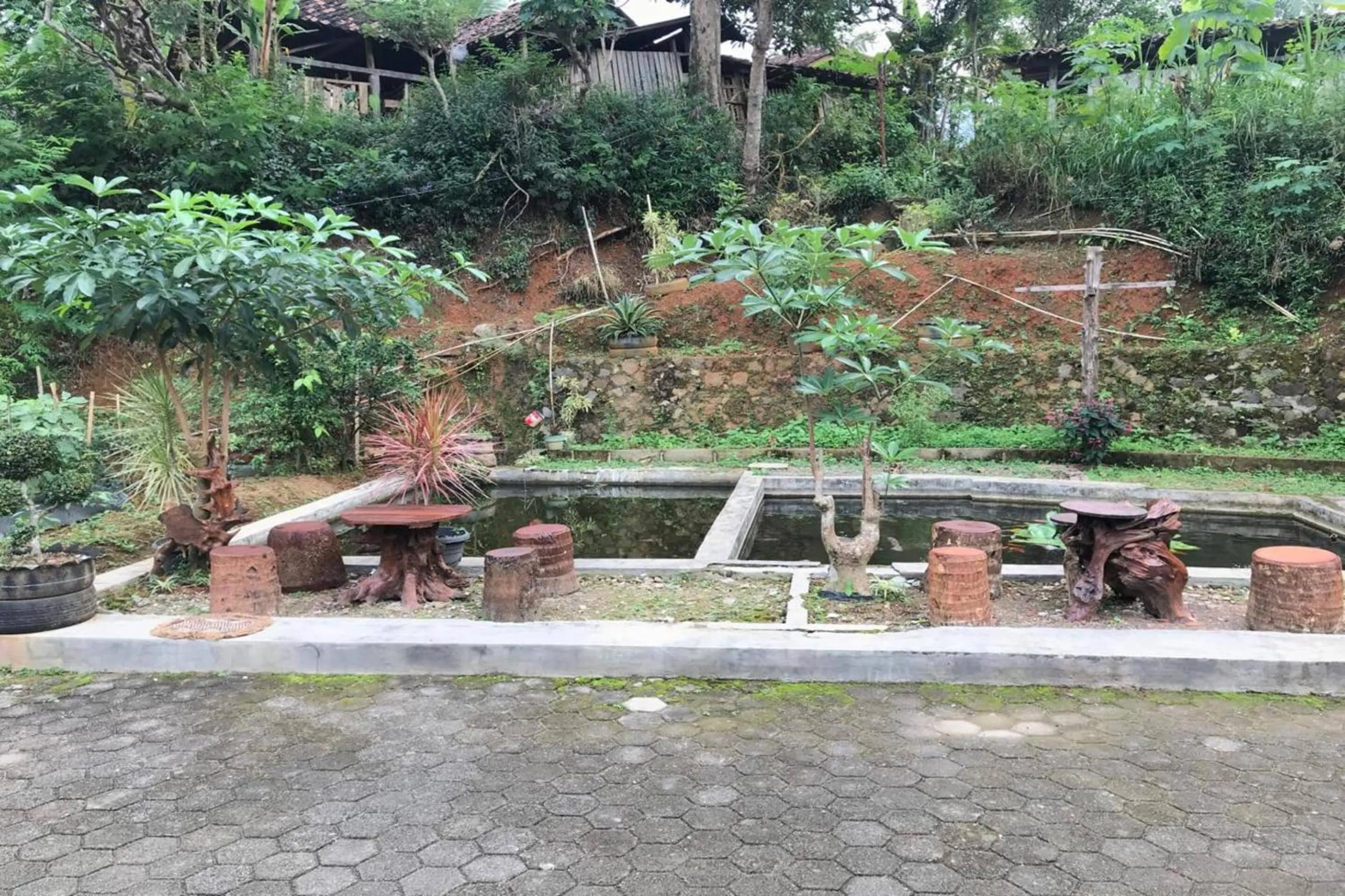 Lobby or reception in Hotel O Homestay Banyumili Samigaluh