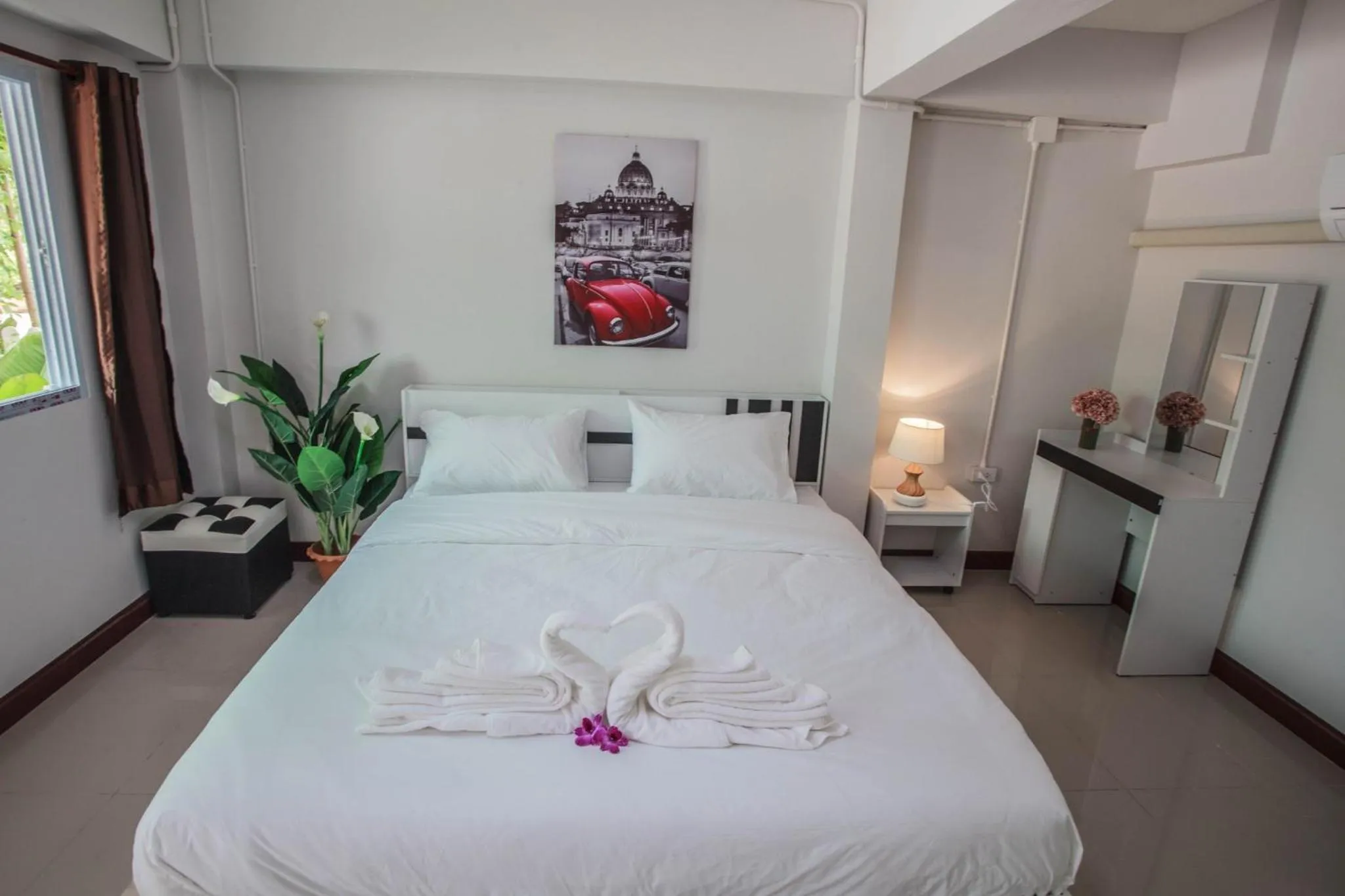 Bed in Pantip Boutique Hotel