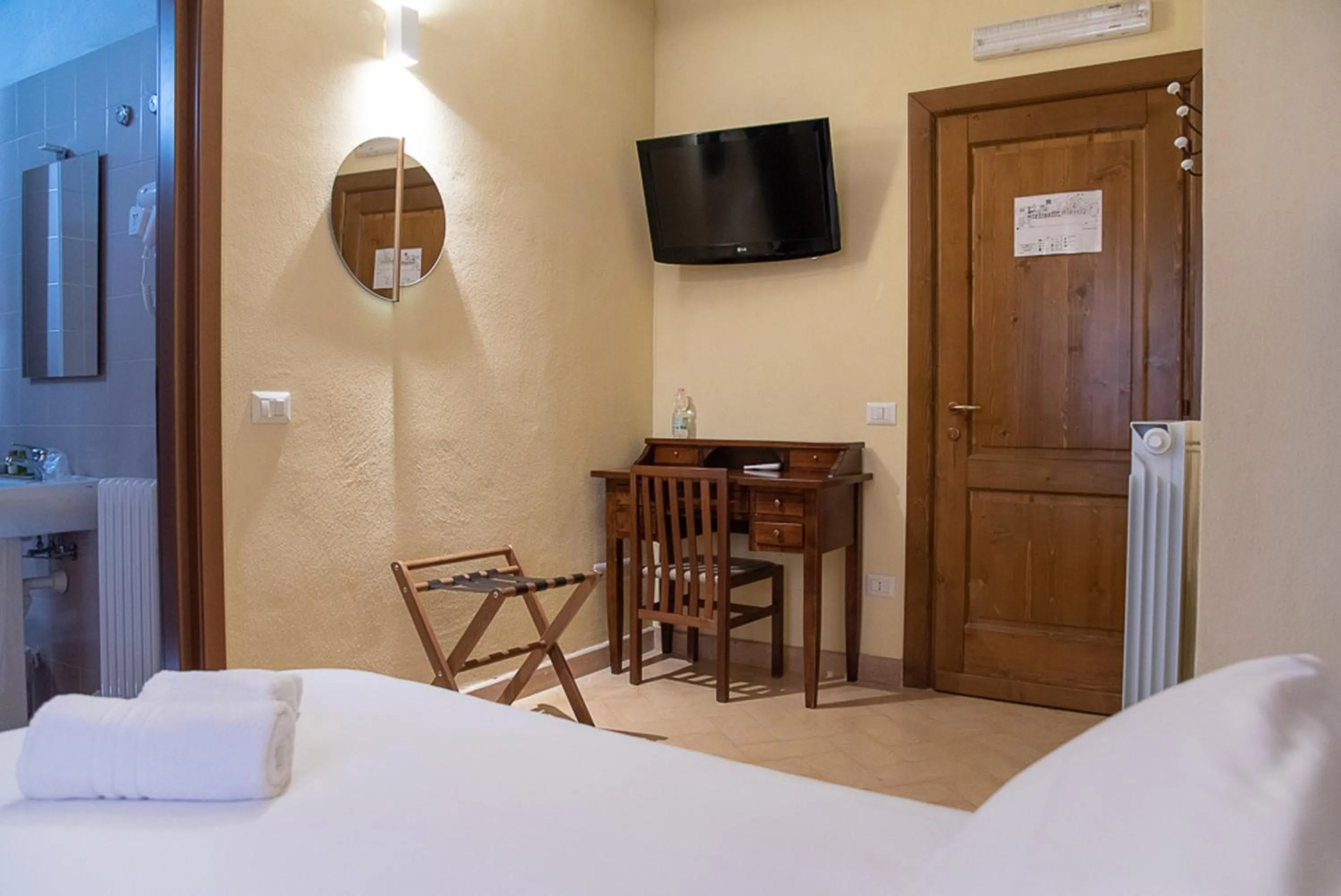 Bed in Relais Borgo Campello