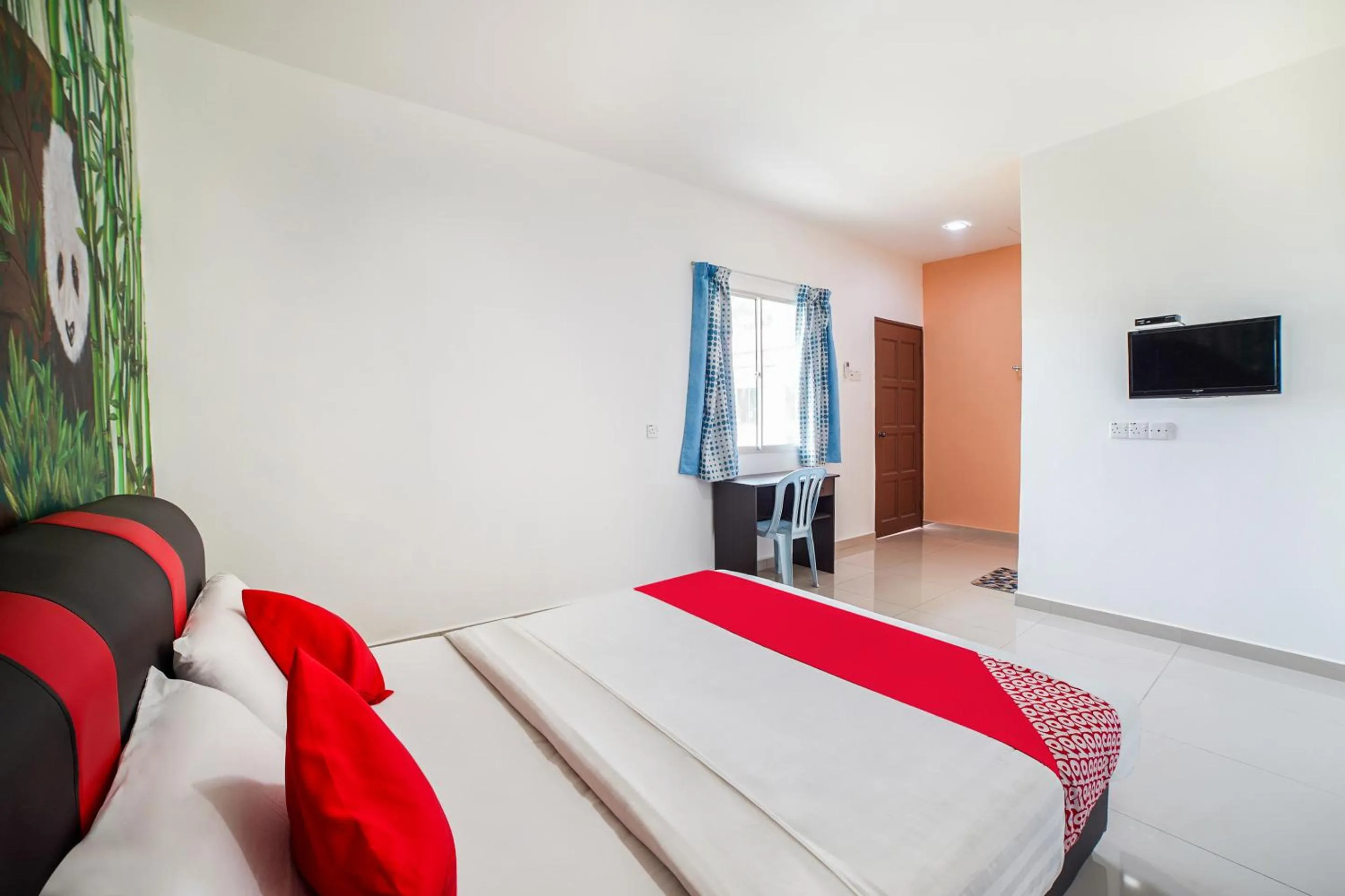 Bedroom in Capital O 89374 Ohana Restaurant & Homestay