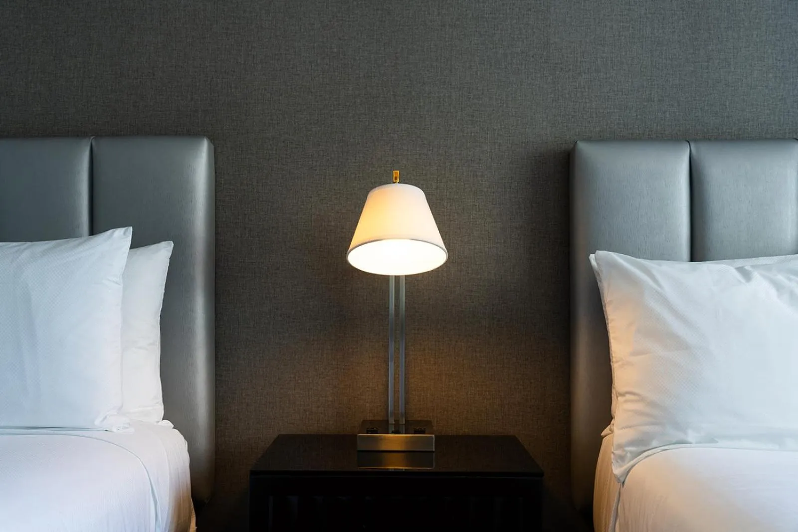 Bed in The River Inn