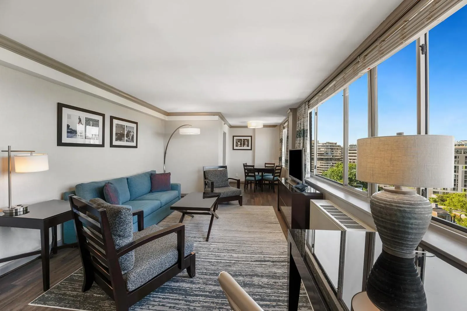 Living room in The River Inn