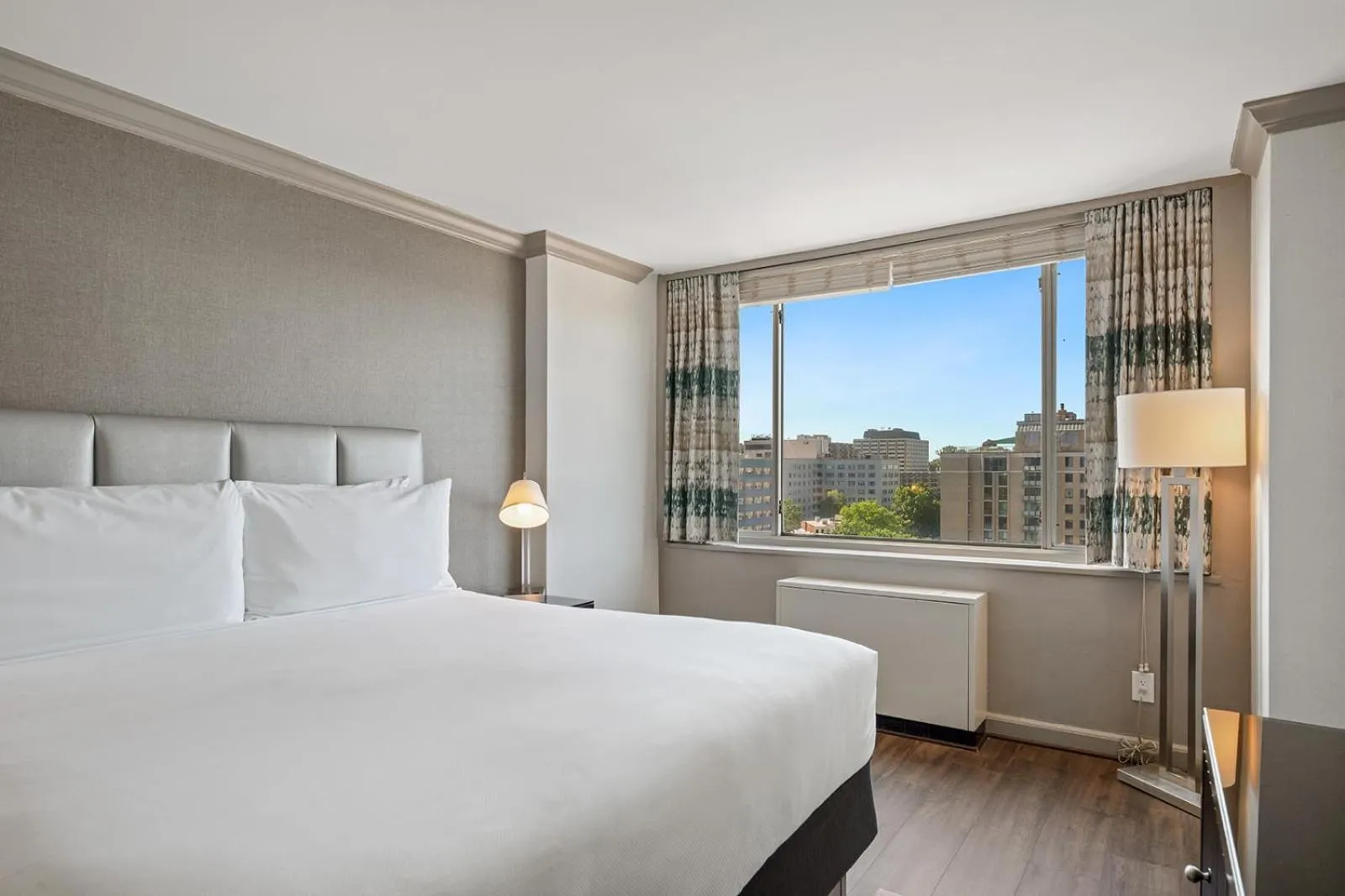 Bed in The River Inn