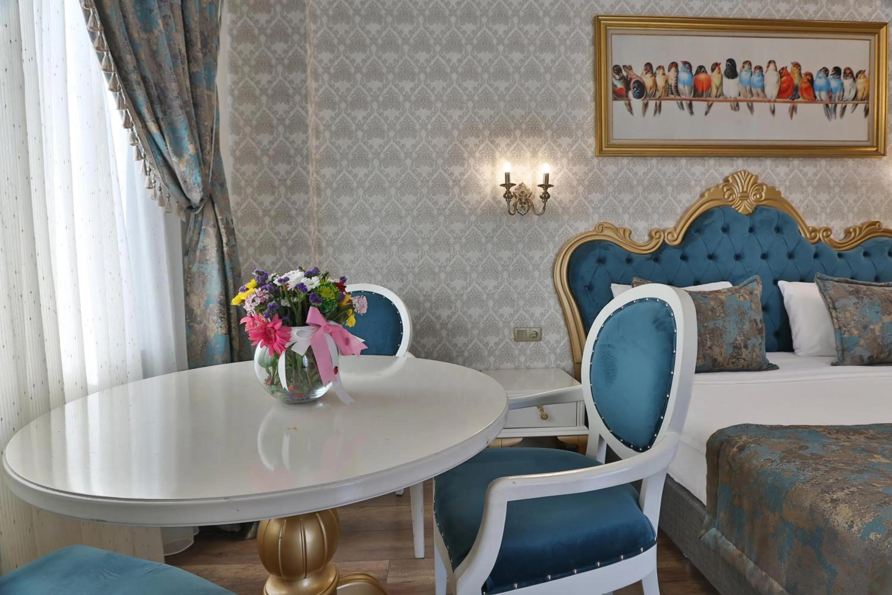 Seating area, Bed in Park Dedeman Mardin