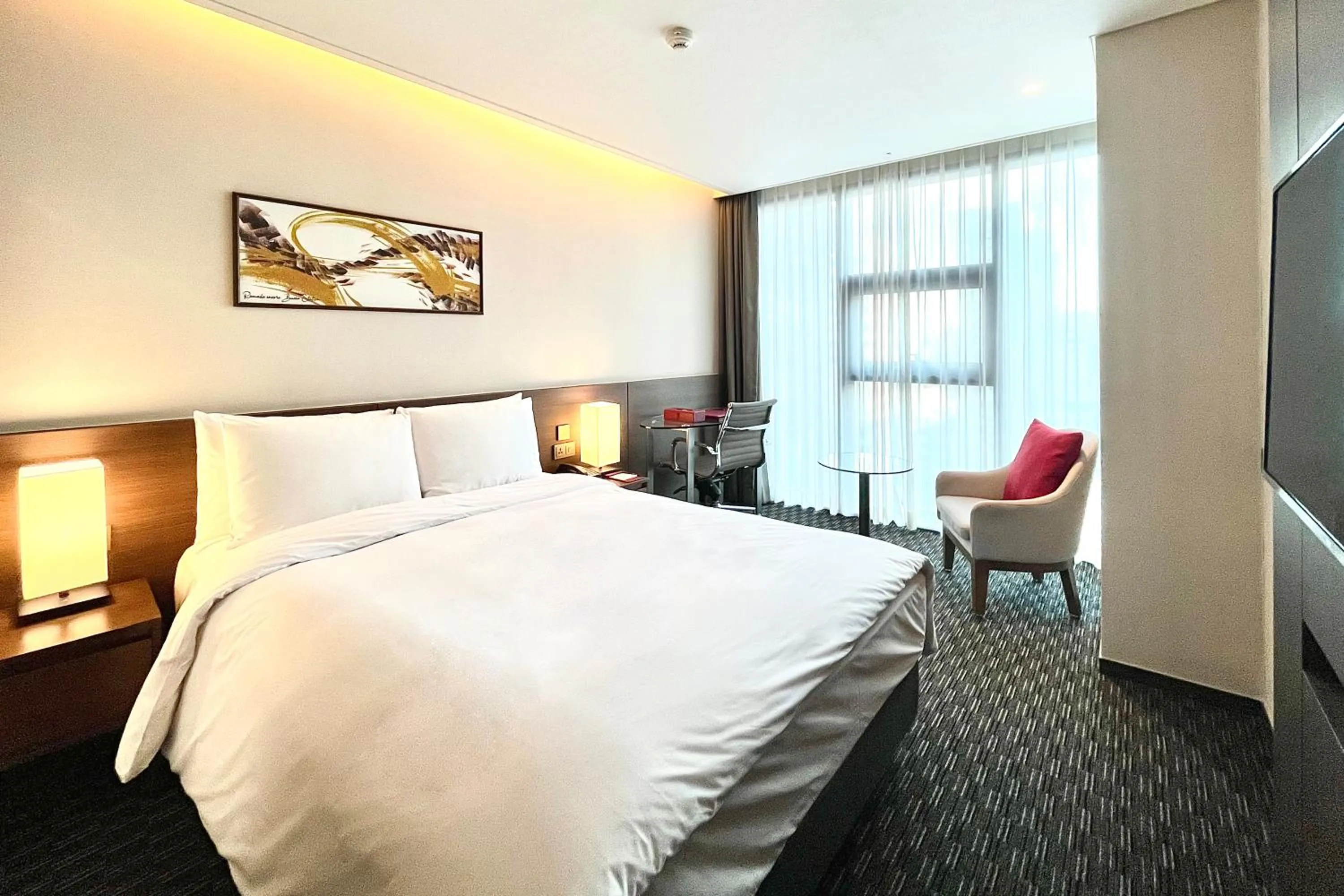 Bed in Ramada Encore by Wyndham Busan Station