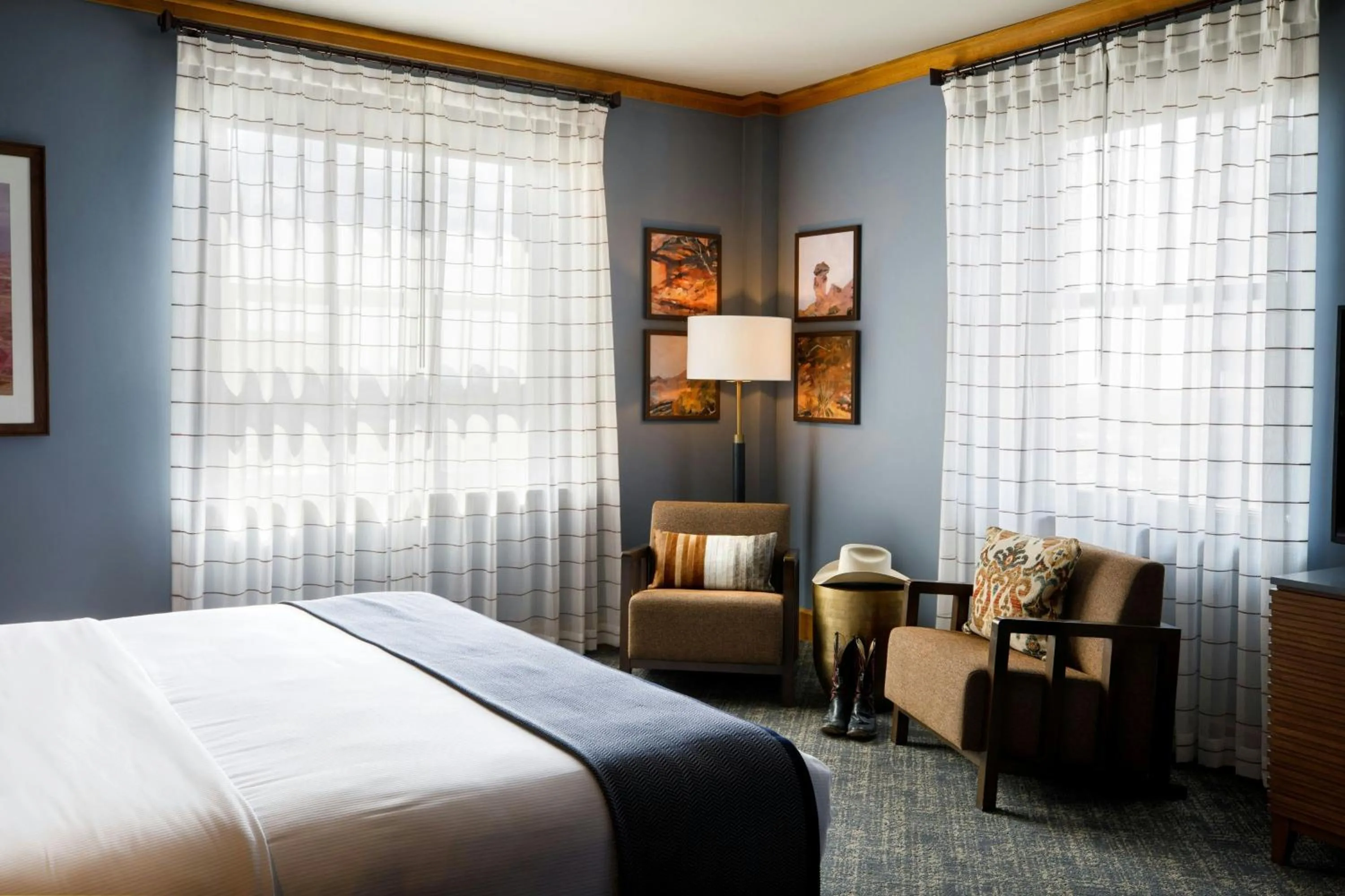 Bedroom, Bed in The Barfield, Autograph Collection