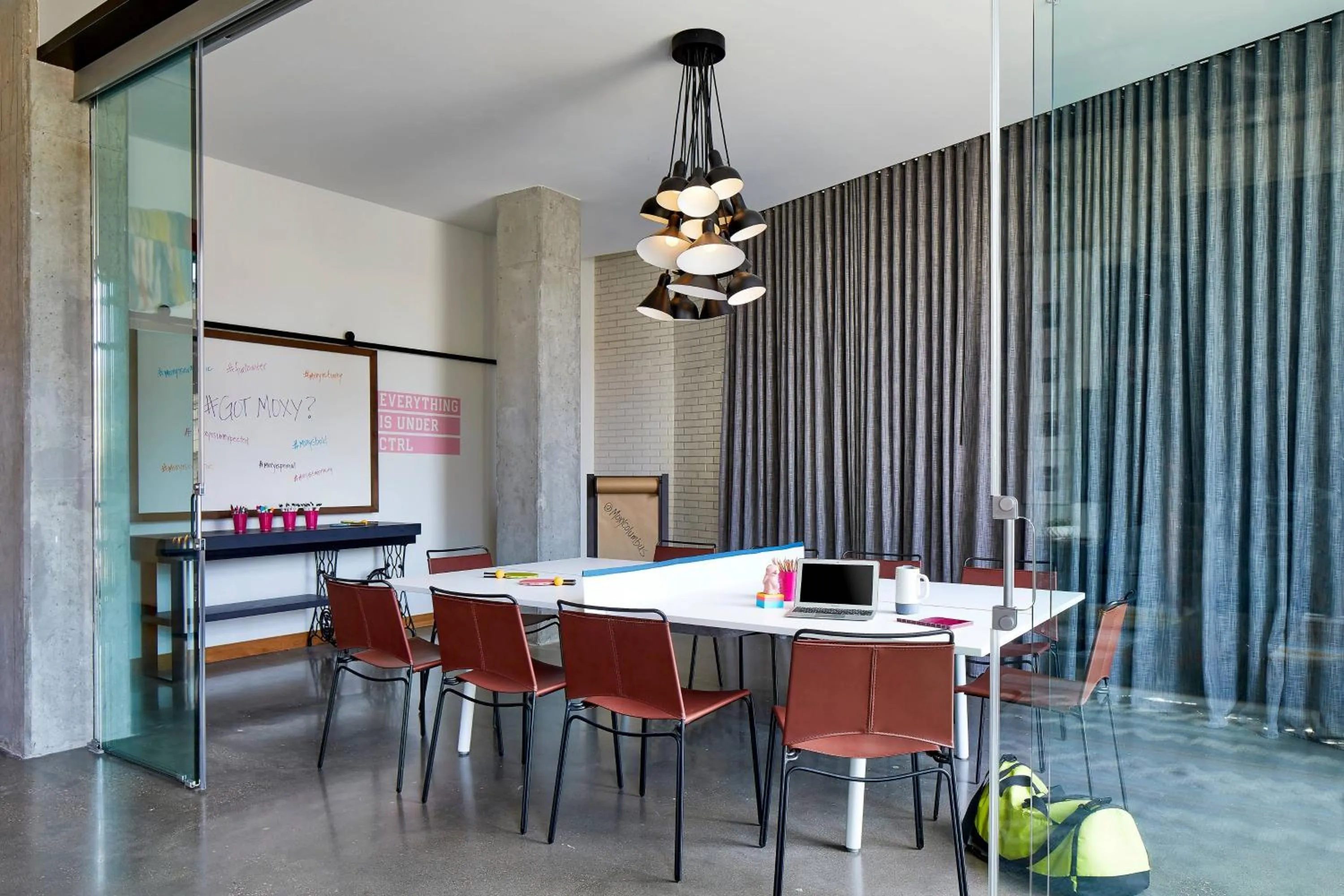 Meeting/conference room in Moxy Columbus Short North