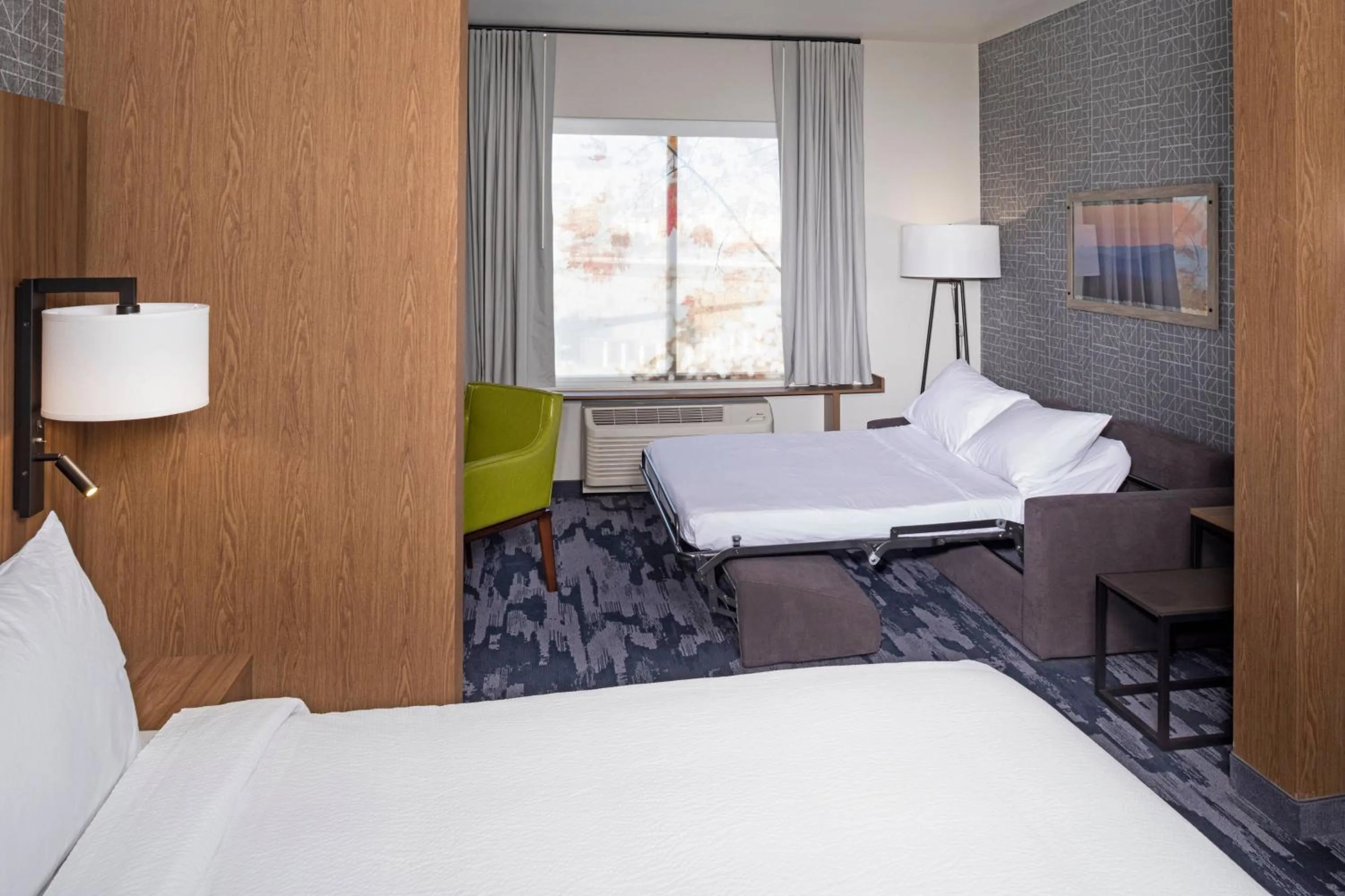 Photo of the whole room, Bed in Fairfield Inn & Suites by Marriott Oklahoma City Downtown